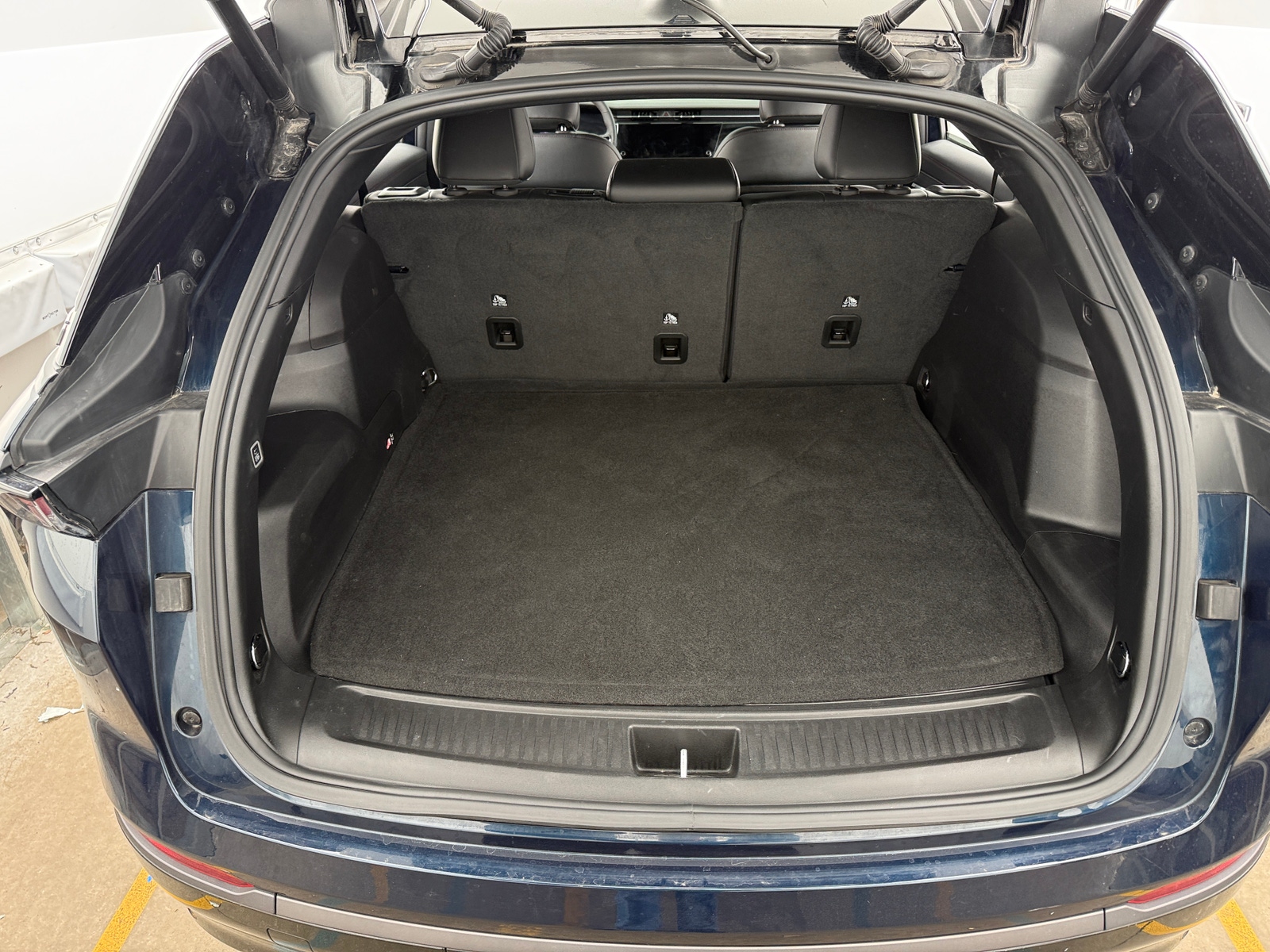 Thumbnail: 2025 Jeep Wagoneer S - 6