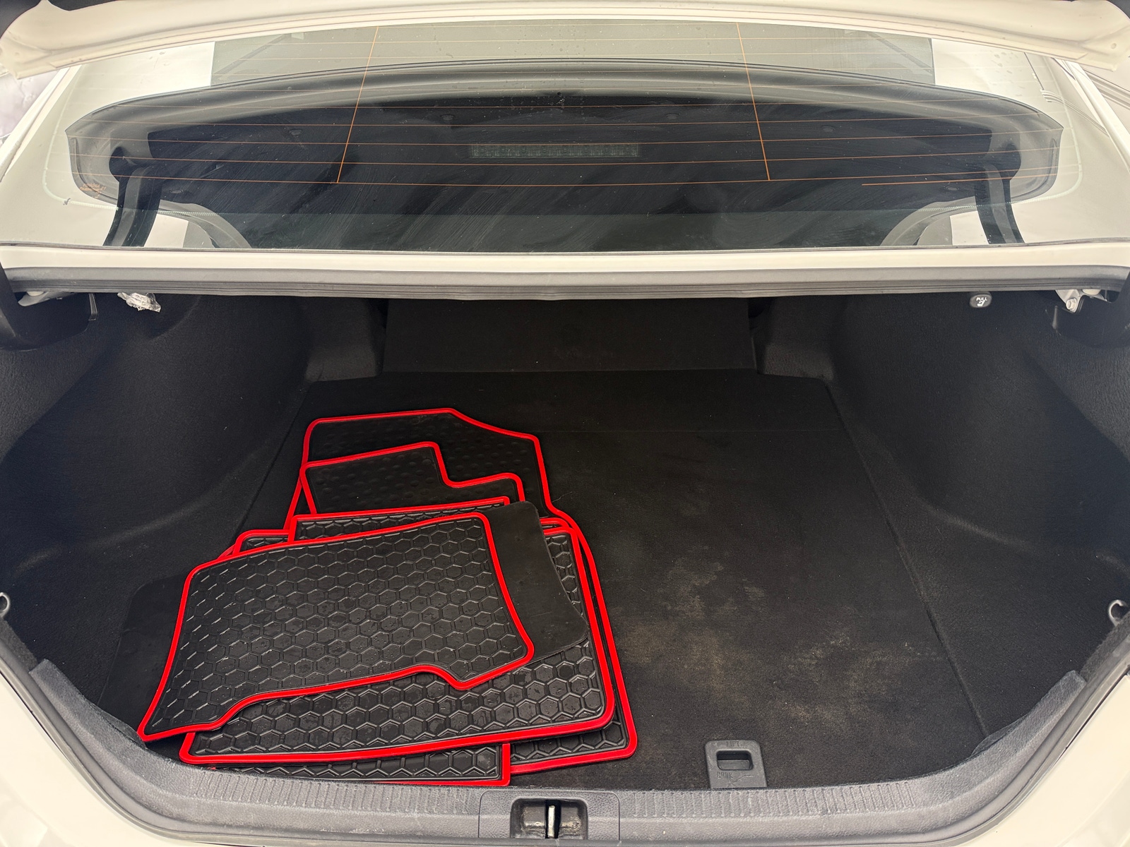 Thumbnail: 2021 Toyota Camry - 7