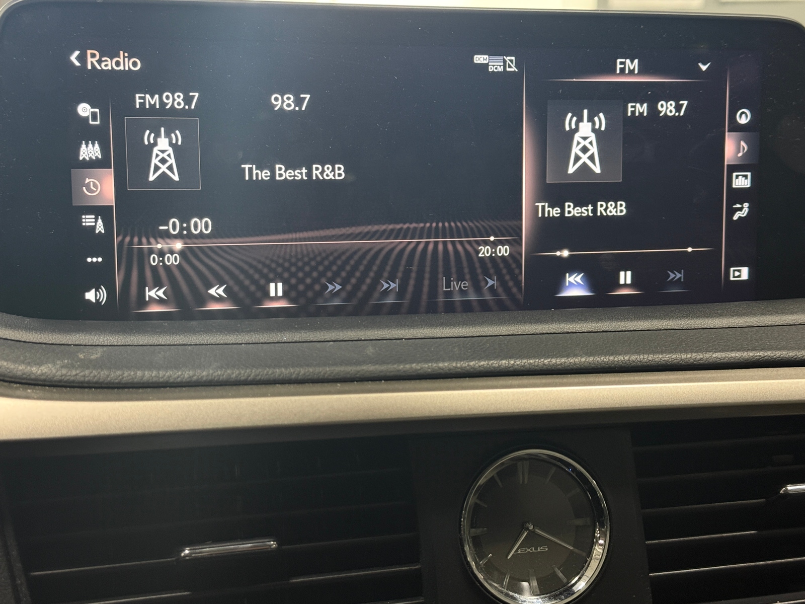 Thumbnail: 2020 Lexus RX - 4