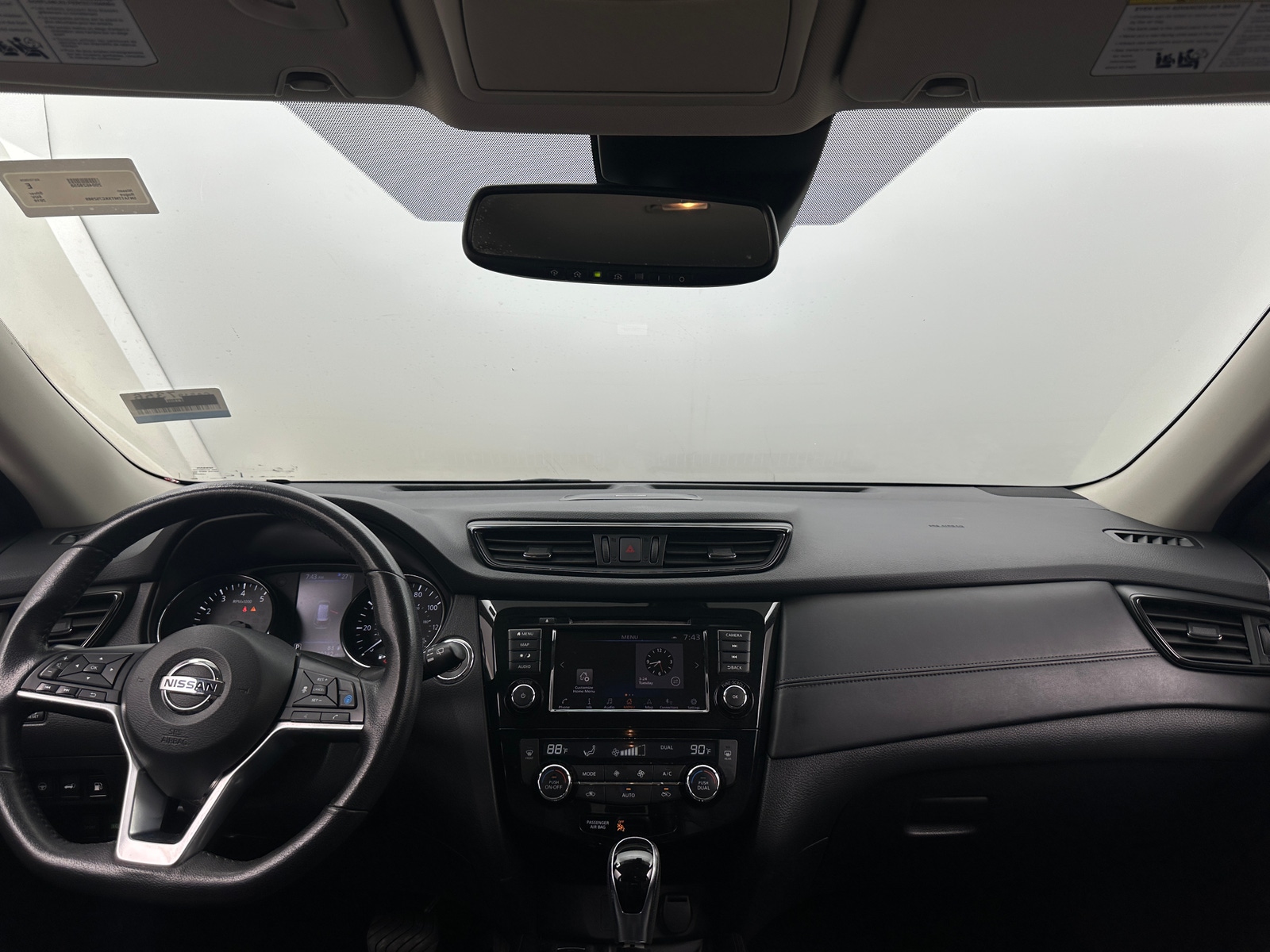 Thumbnail: 2019 Nissan Rogue - 2