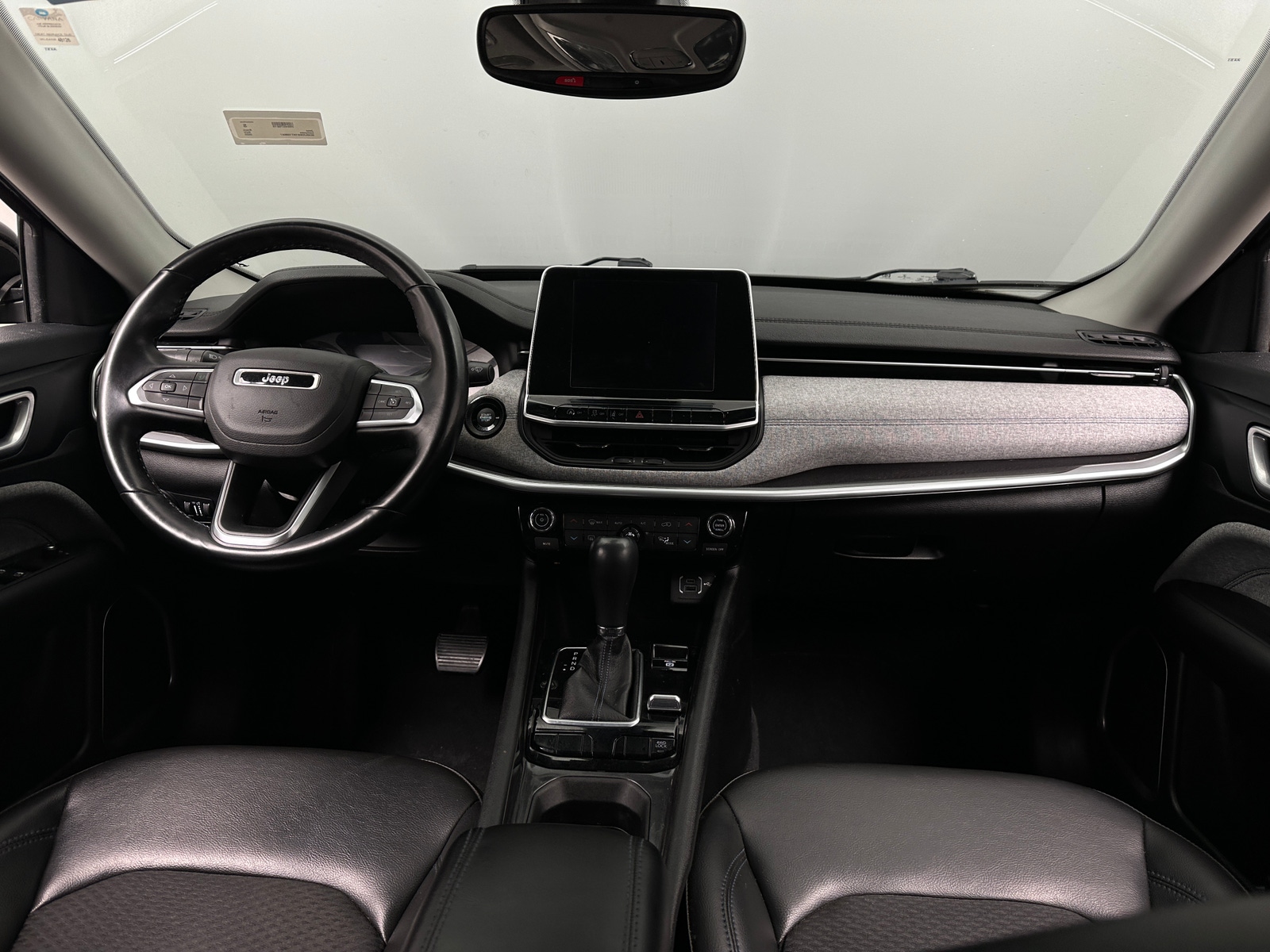 Thumbnail: 2022 Jeep Compass - 3