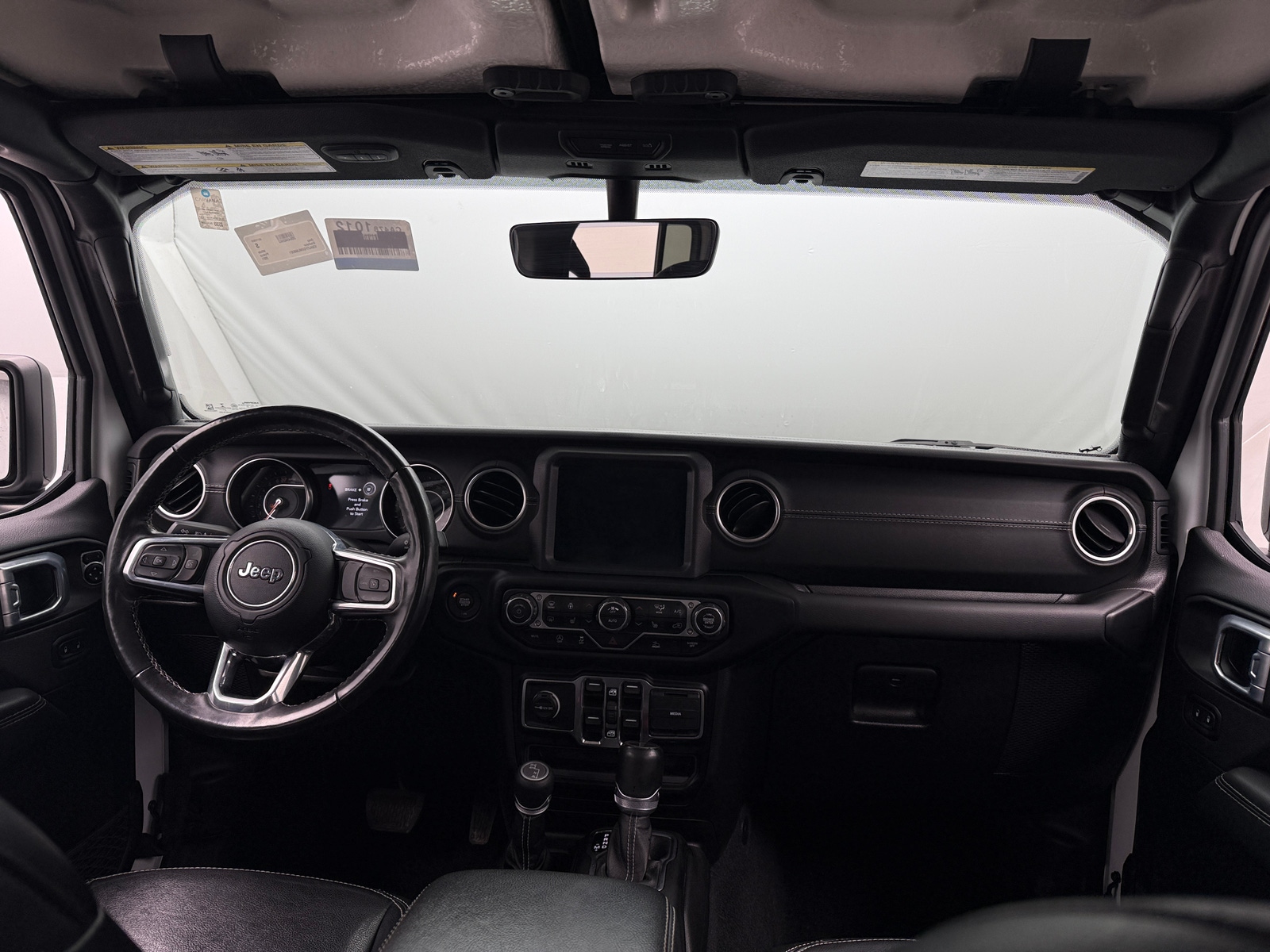 Thumbnail: 2021 Jeep Gladiator - 3