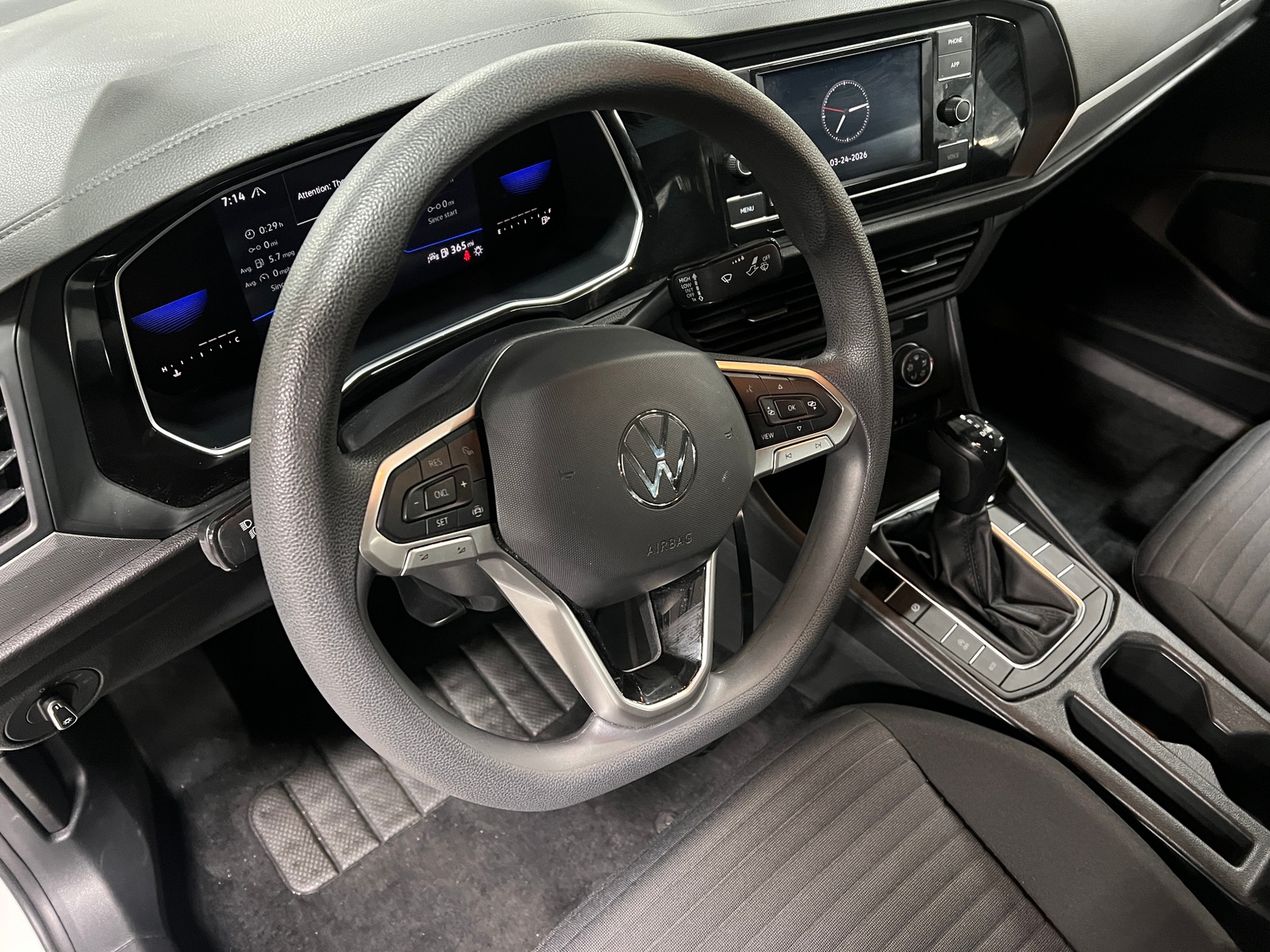 Thumbnail: 2022 Volkswagen Jetta - 5