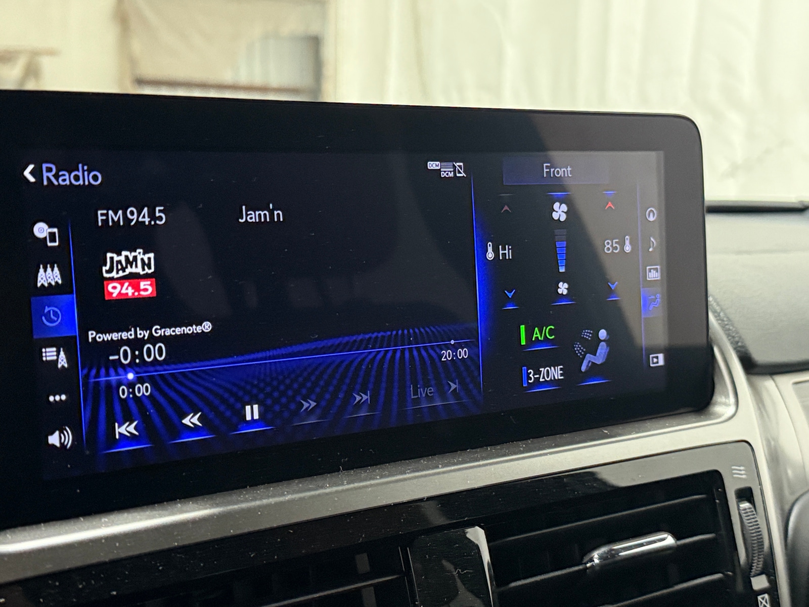 Thumbnail: 2022 Lexus GX - 4