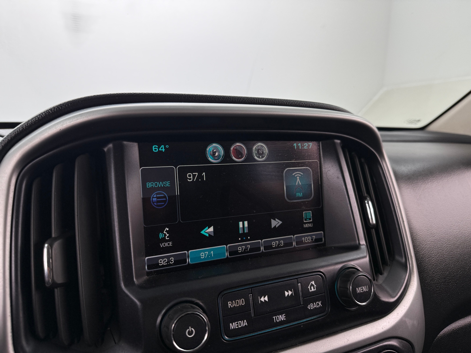 Thumbnail: 2015 Chevrolet Colorado - 4