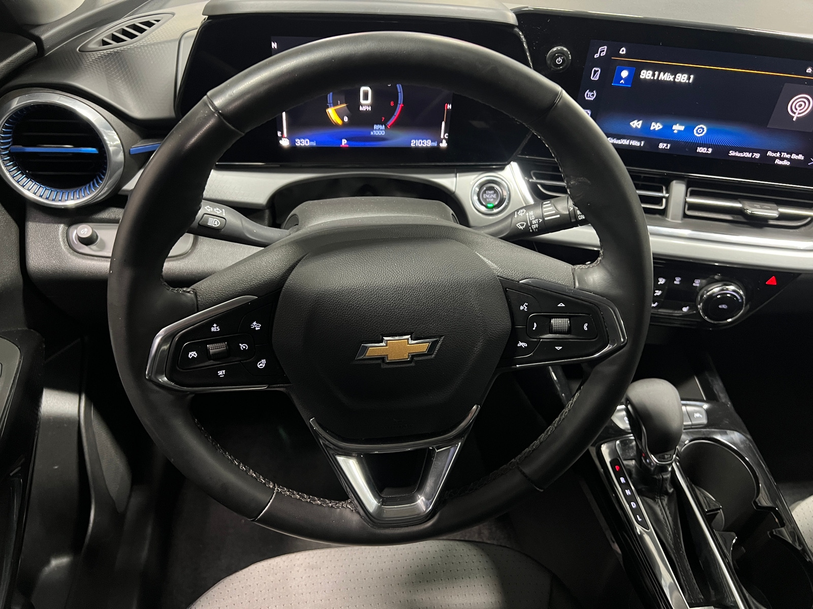 Thumbnail: 2025 Chevrolet Trax - 5