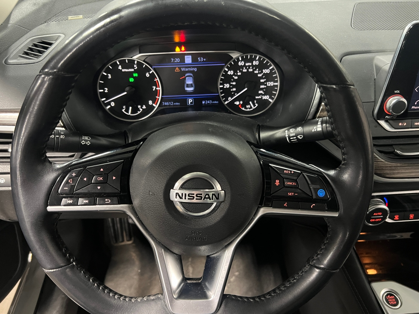 Thumbnail: 2020 Nissan Altima - 4