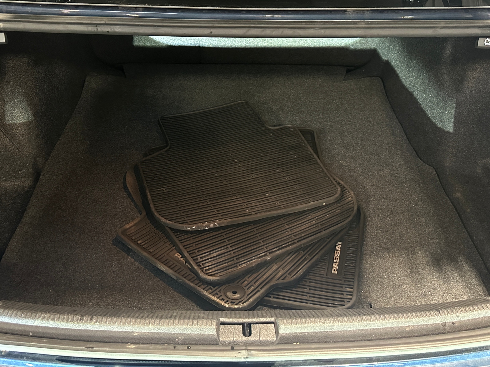 Thumbnail: 2022 Volkswagen Passat - 6