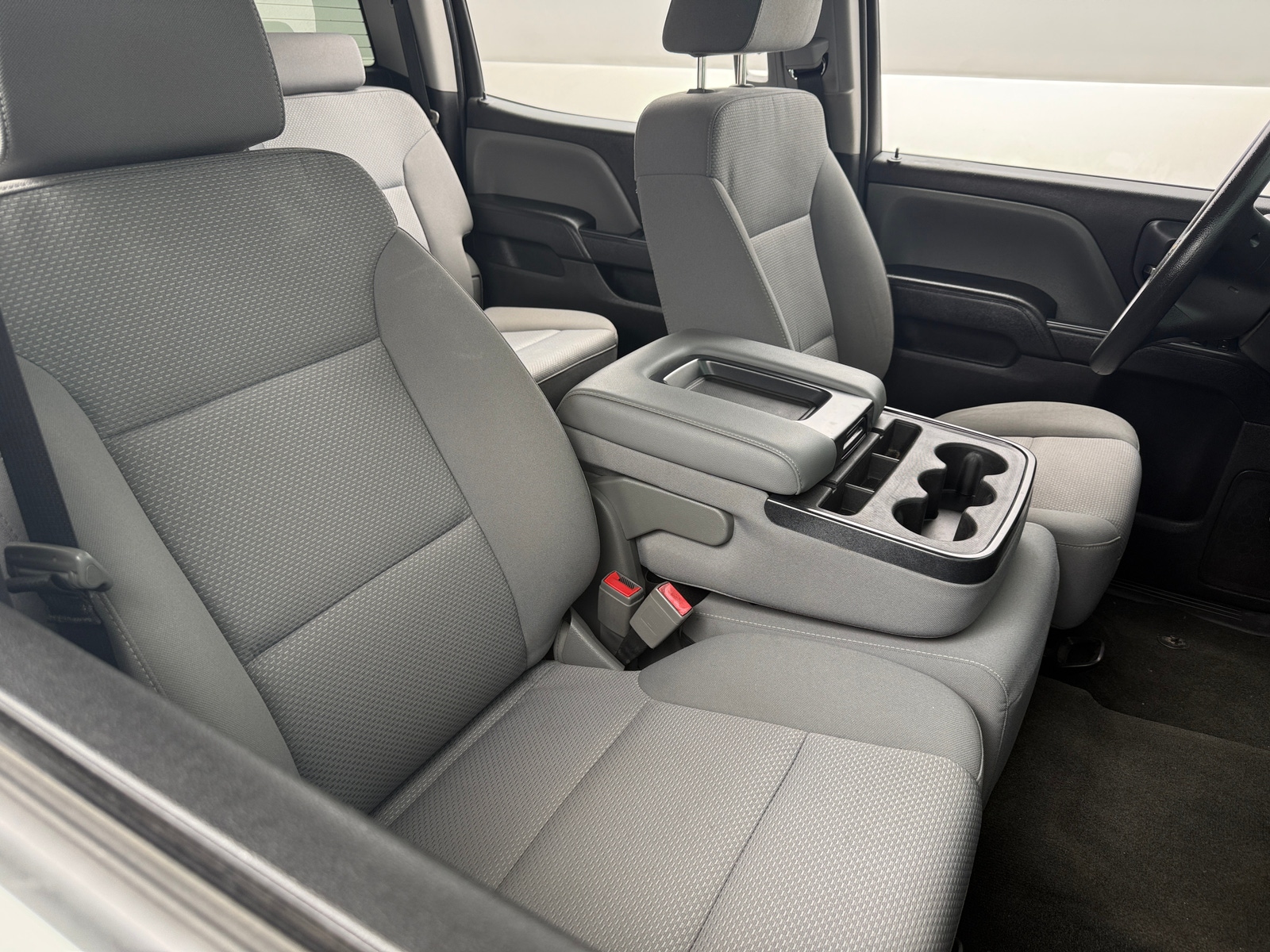 Thumbnail: 2018 Chevrolet Silverado 1500 - 2