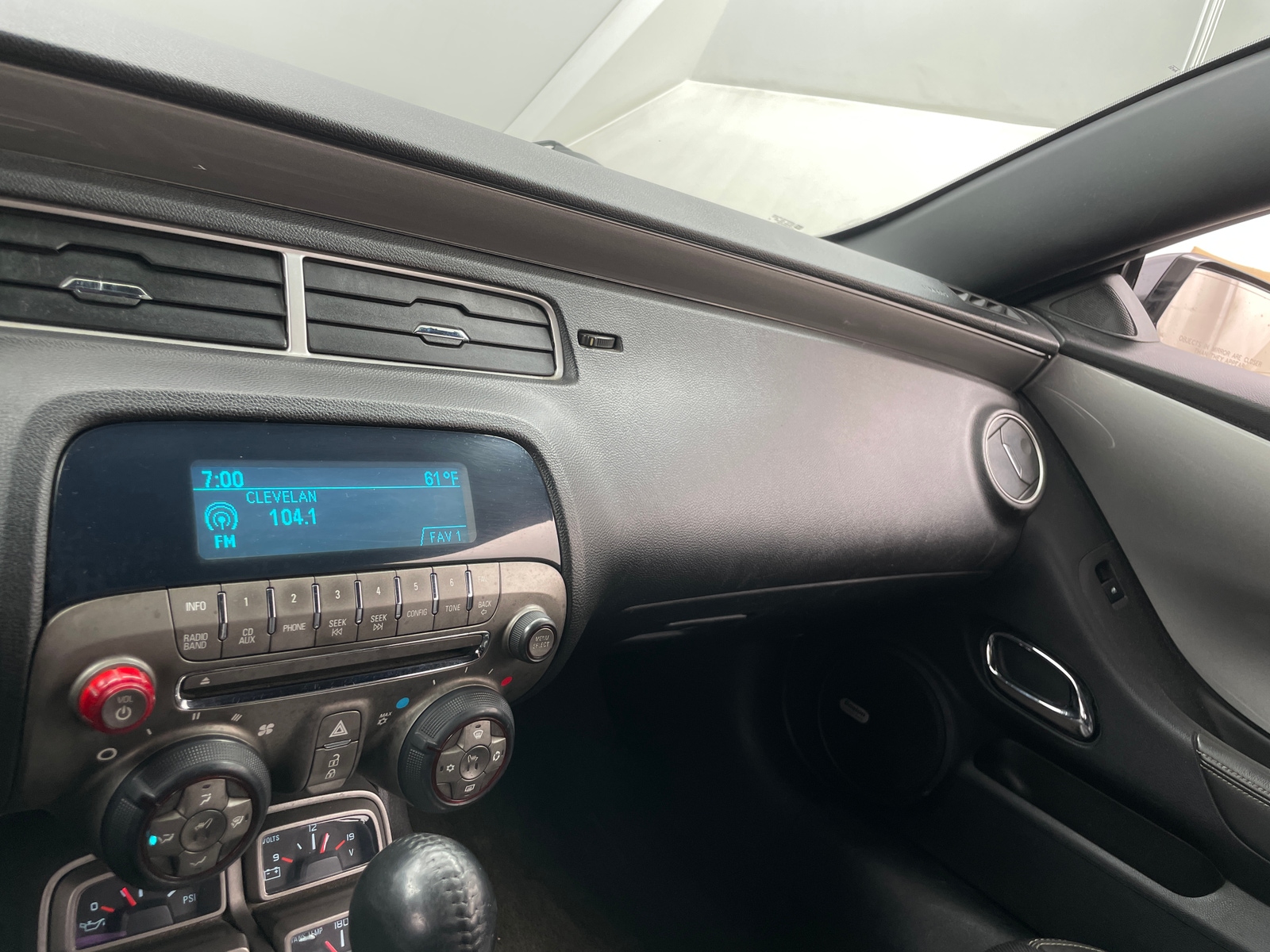 Thumbnail: 2011 Chevrolet Camaro - 2