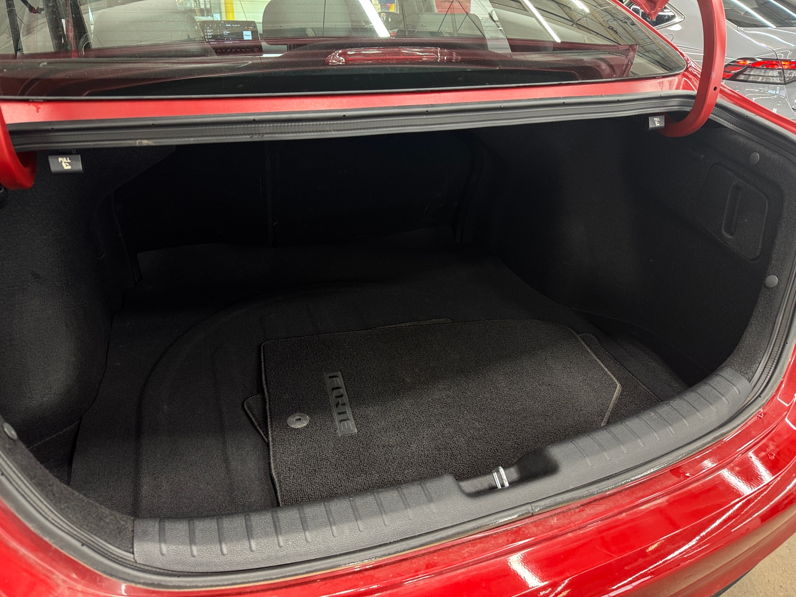 Thumbnail: 2024 Kia Forte - 7