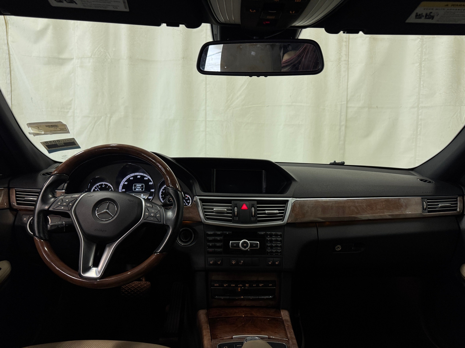 Thumbnail: 2012 Mercedes-Benz E-Class - 2