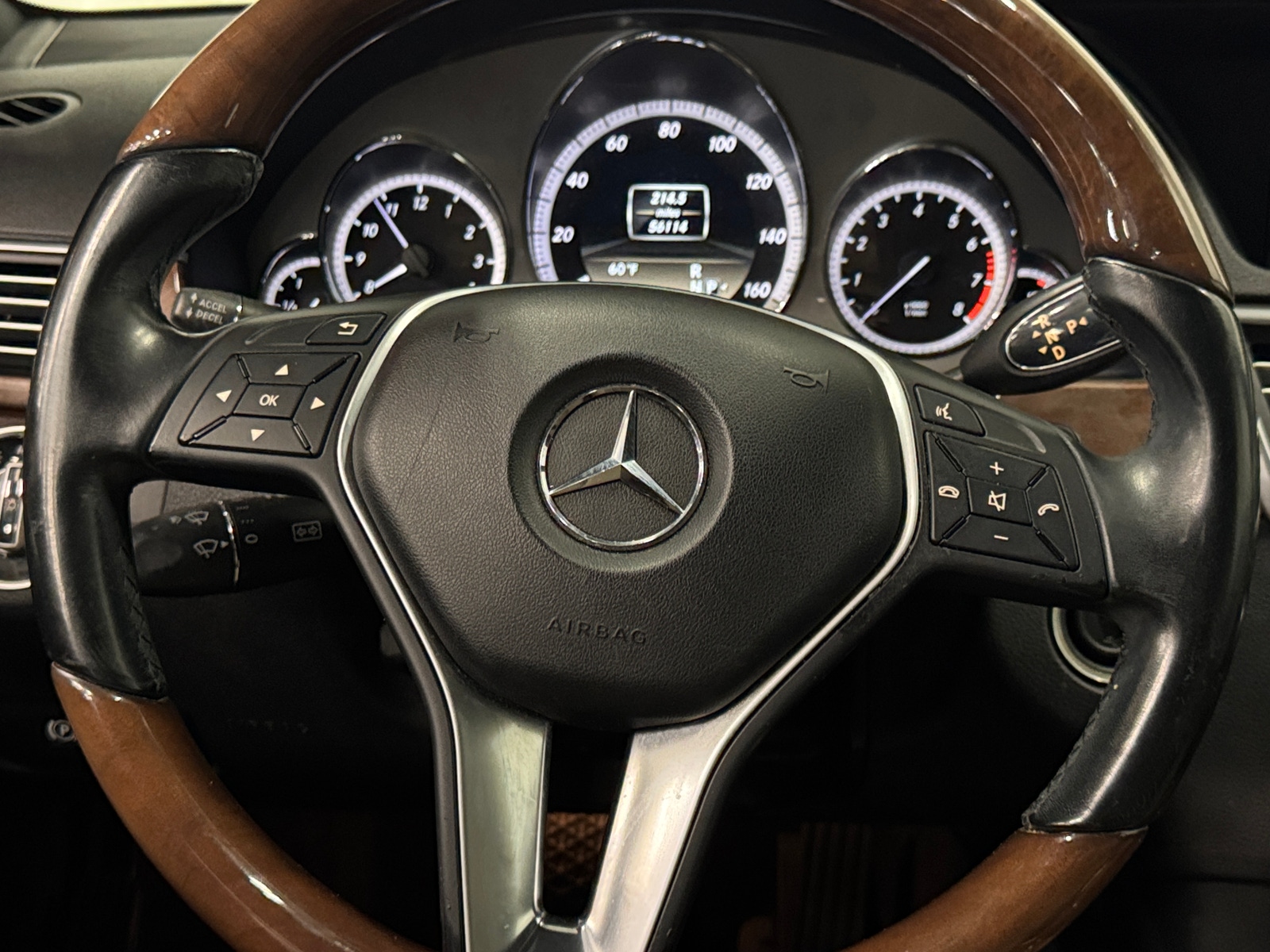 Thumbnail: 2012 Mercedes-Benz E-Class - 4
