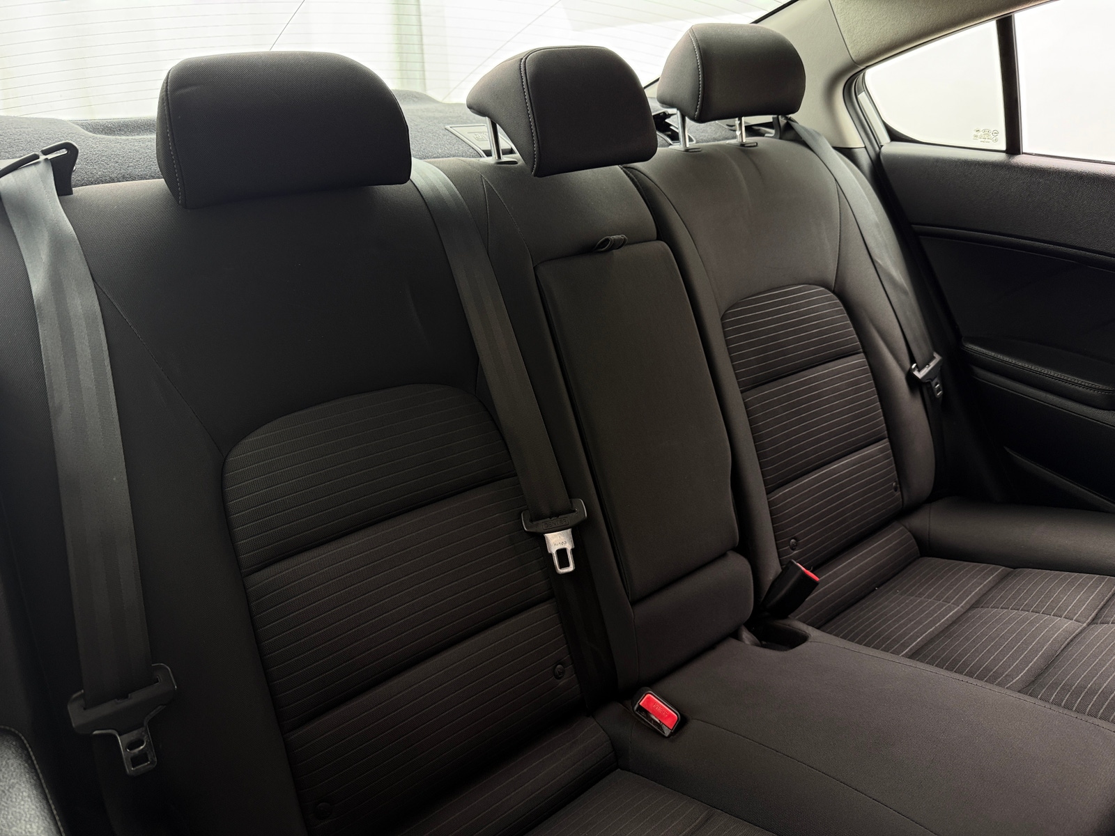 Thumbnail: 2016 Kia Forte - 6