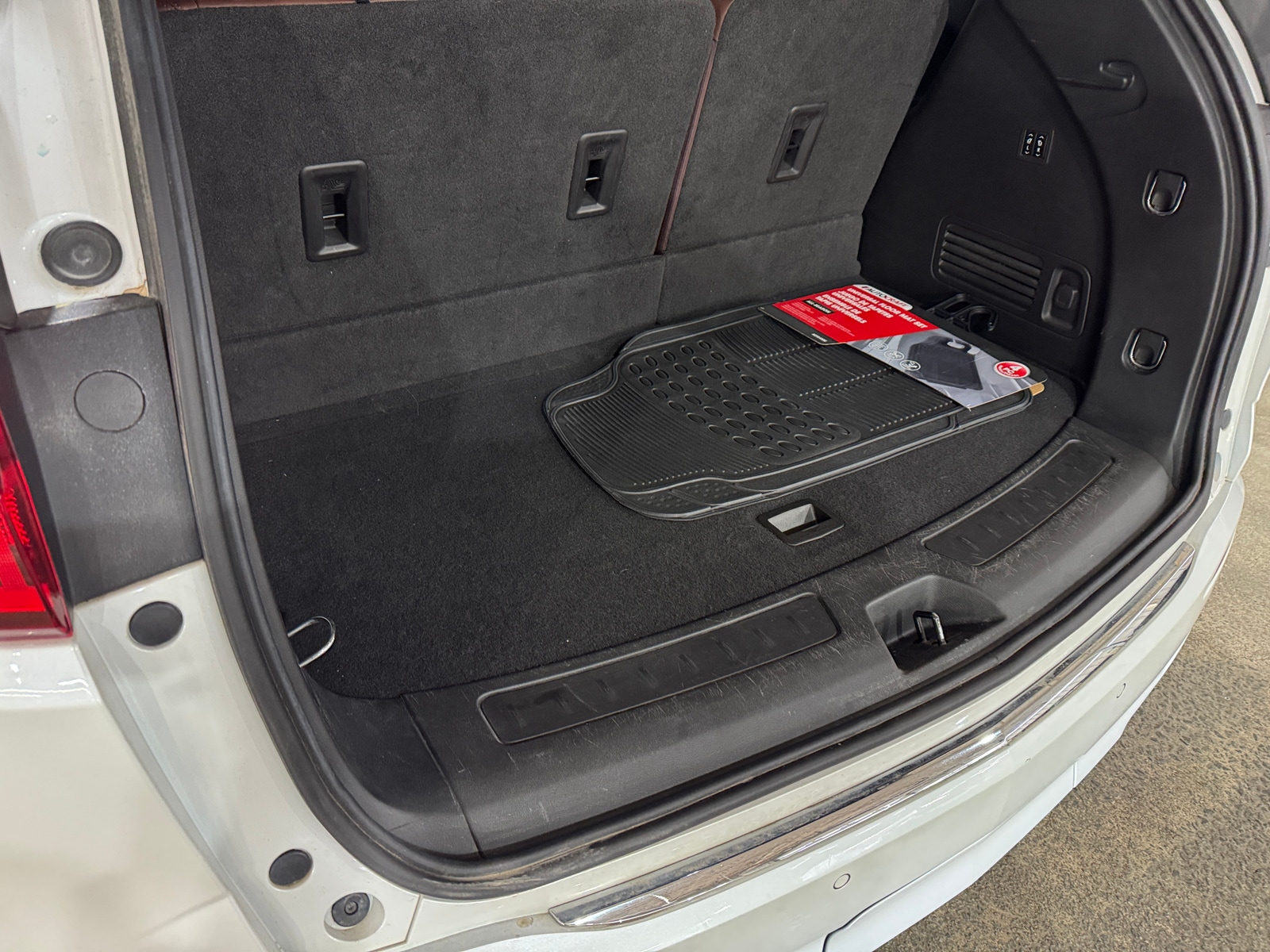 Thumbnail: 2021 Buick Enclave - 6