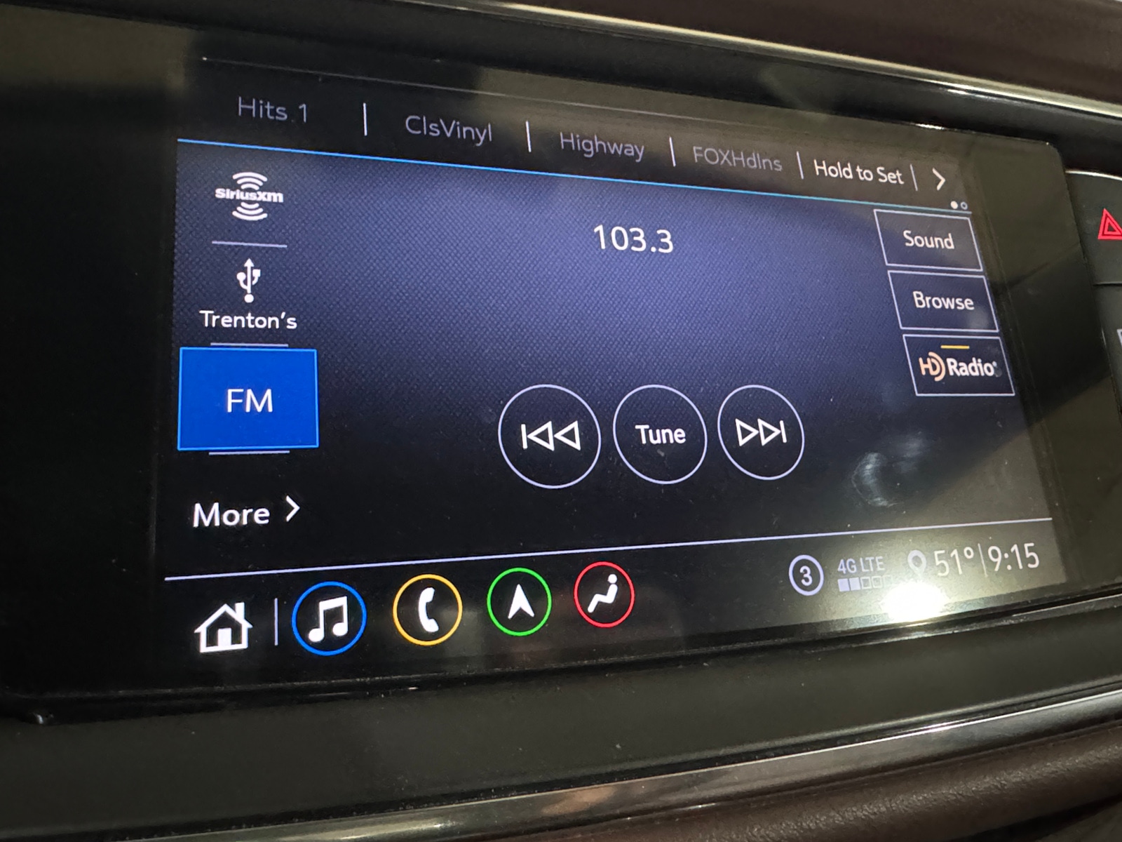 Thumbnail: 2021 Buick Enclave - 3