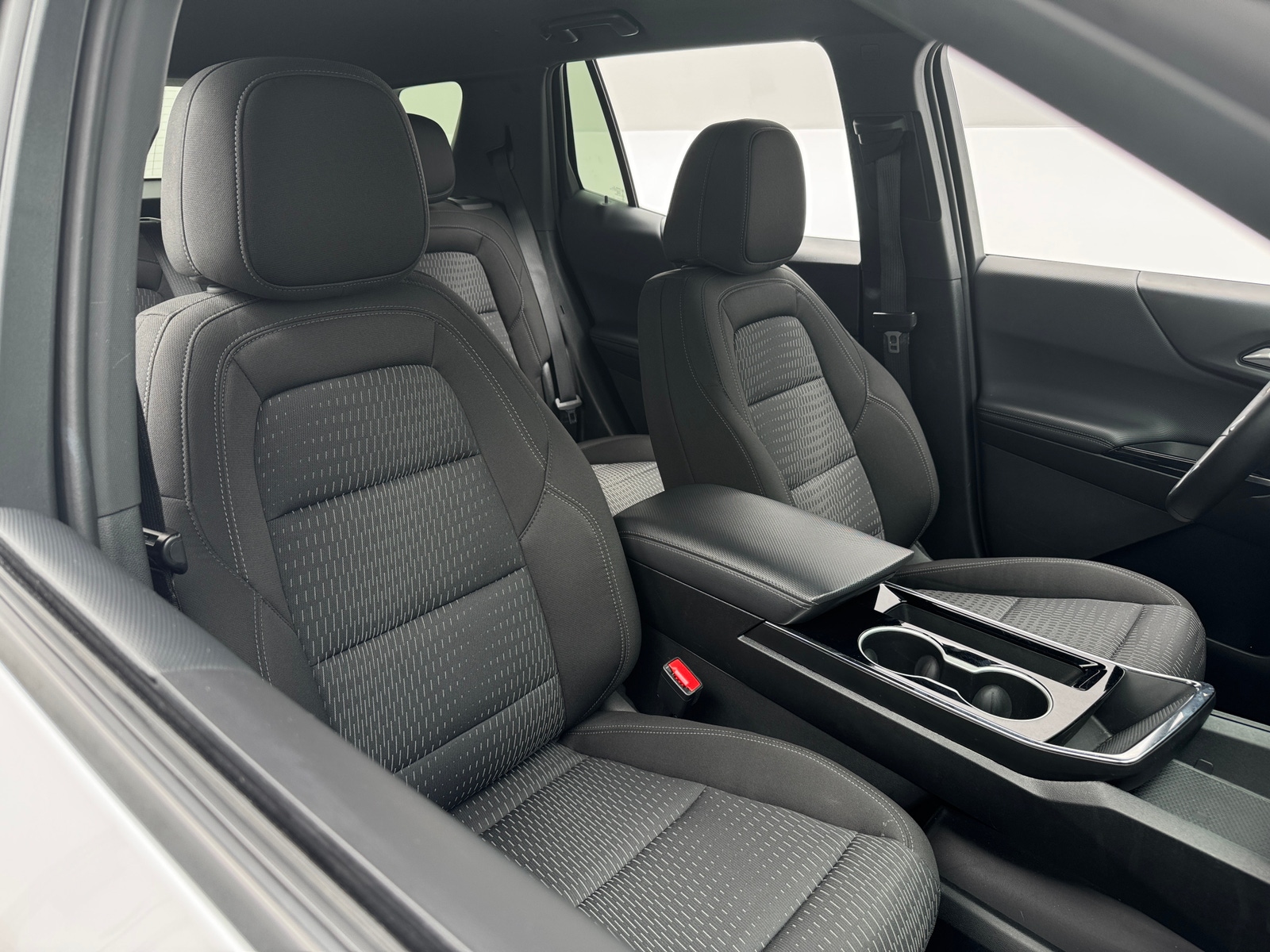 Thumbnail: 2025 Chevrolet Equinox - 2