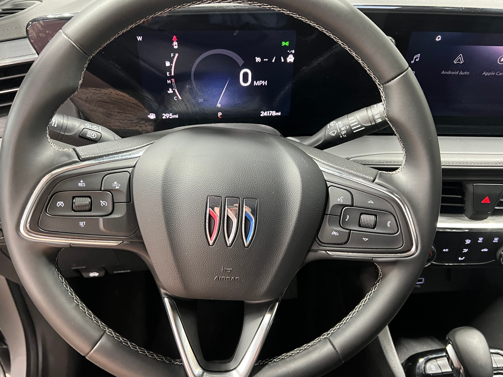 Thumbnail: 2025 Buick Encore GX - 5