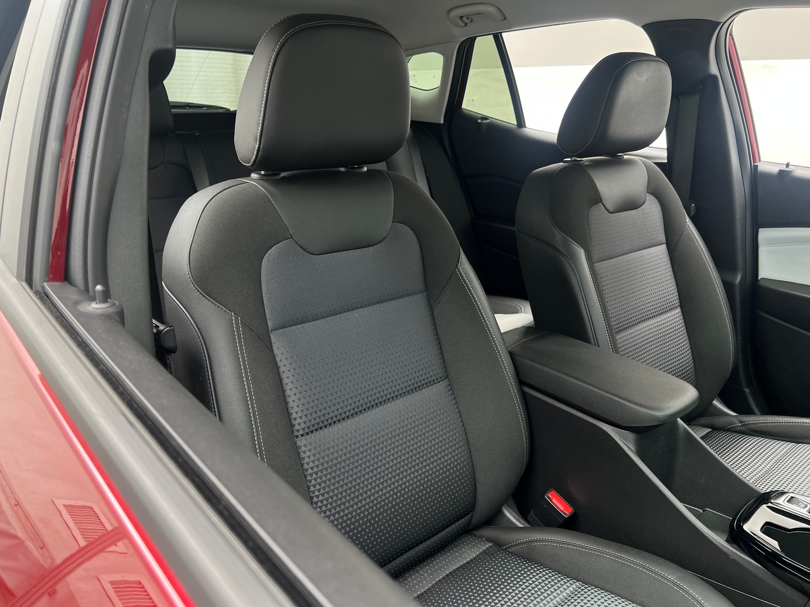 Thumbnail: 2025 Chevrolet Trax - 2