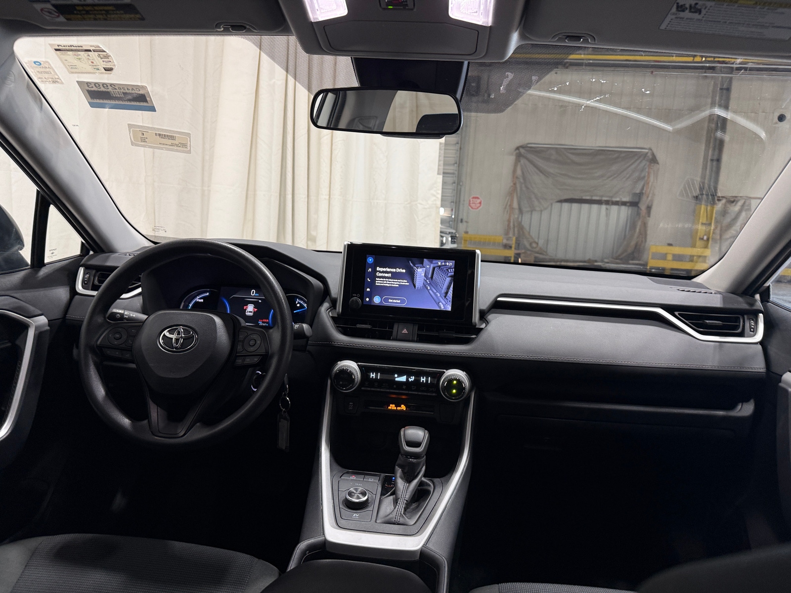 Thumbnail: 2025 Toyota RAV4 - 3