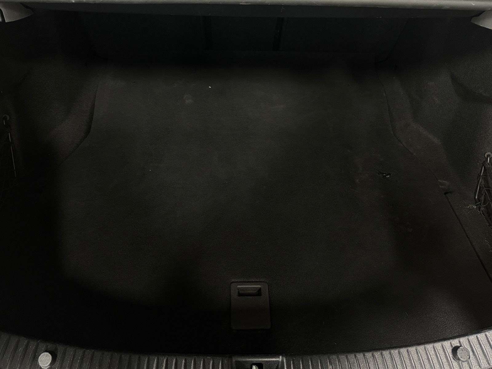 Thumbnail: 2020 Mercedes-Benz C-Class - 6