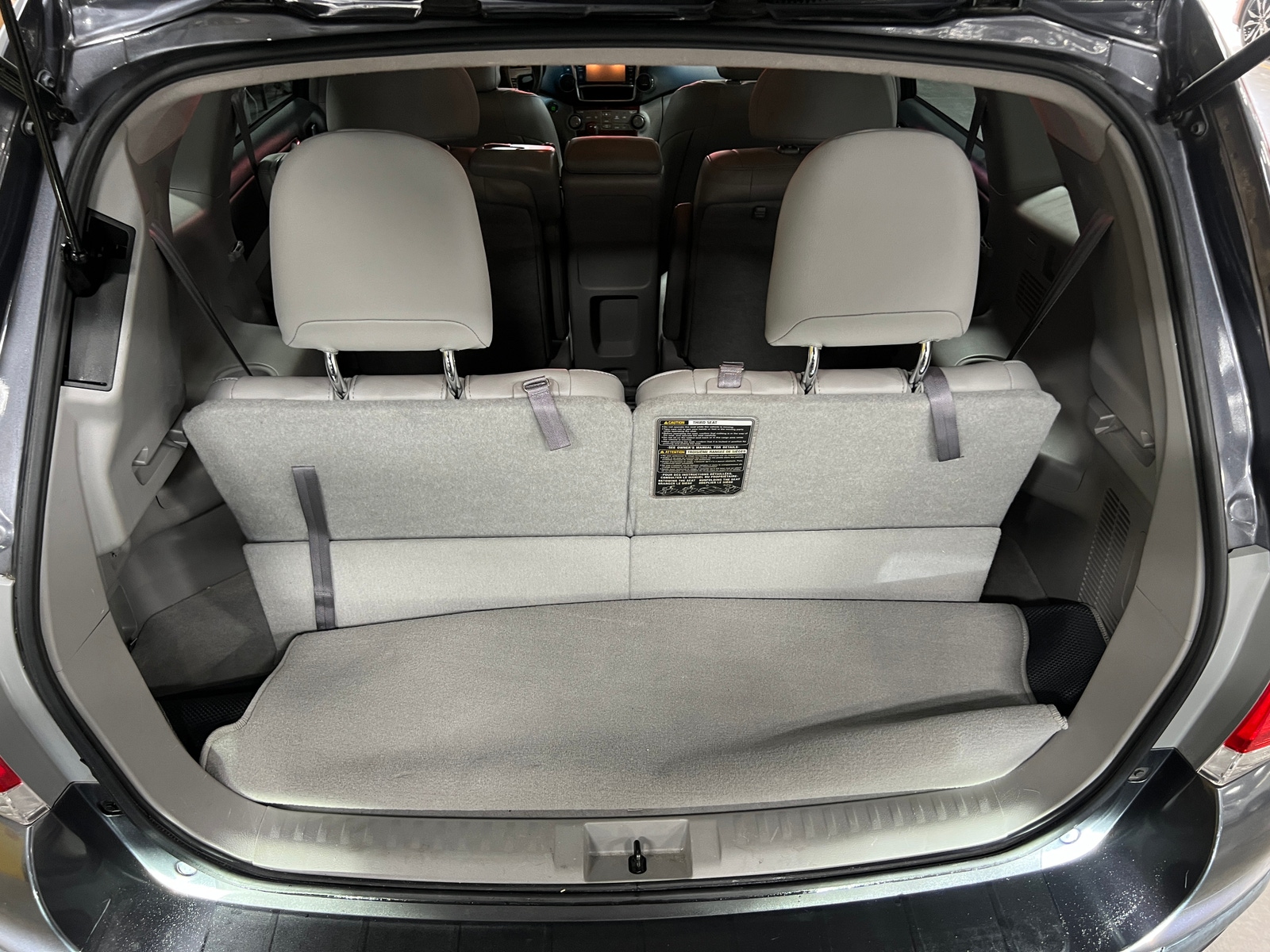 Thumbnail: 2013 Toyota Highlander - 6