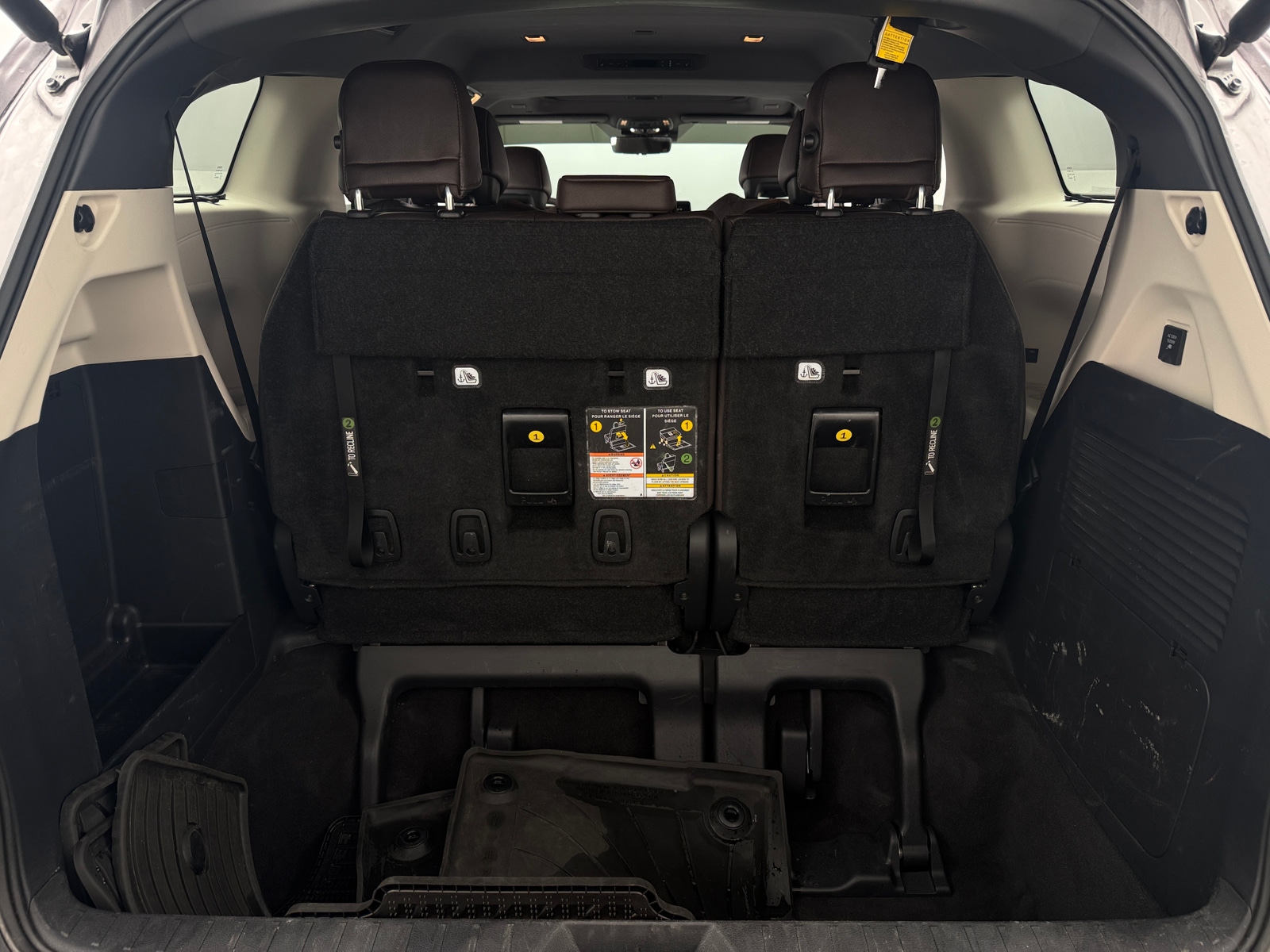 Thumbnail: 2024 Toyota Sienna - 6