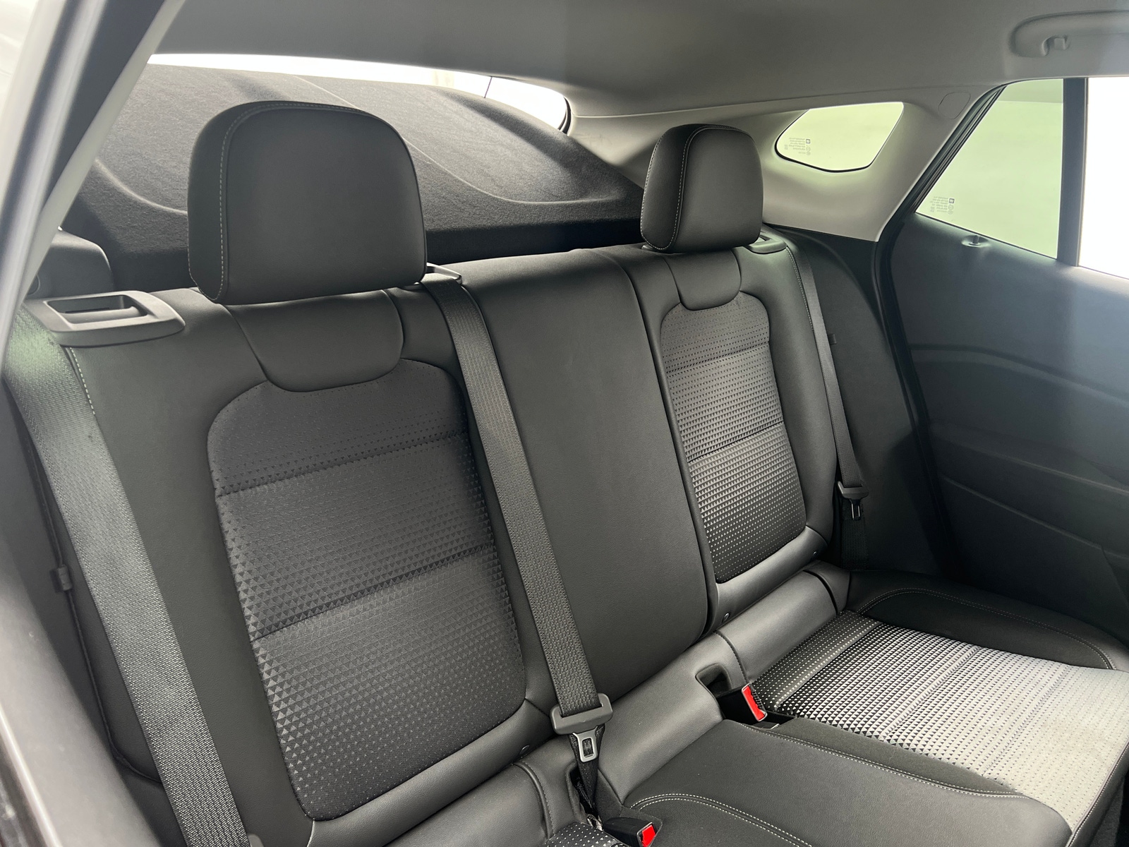 Thumbnail: 2025 Chevrolet Trax - 6