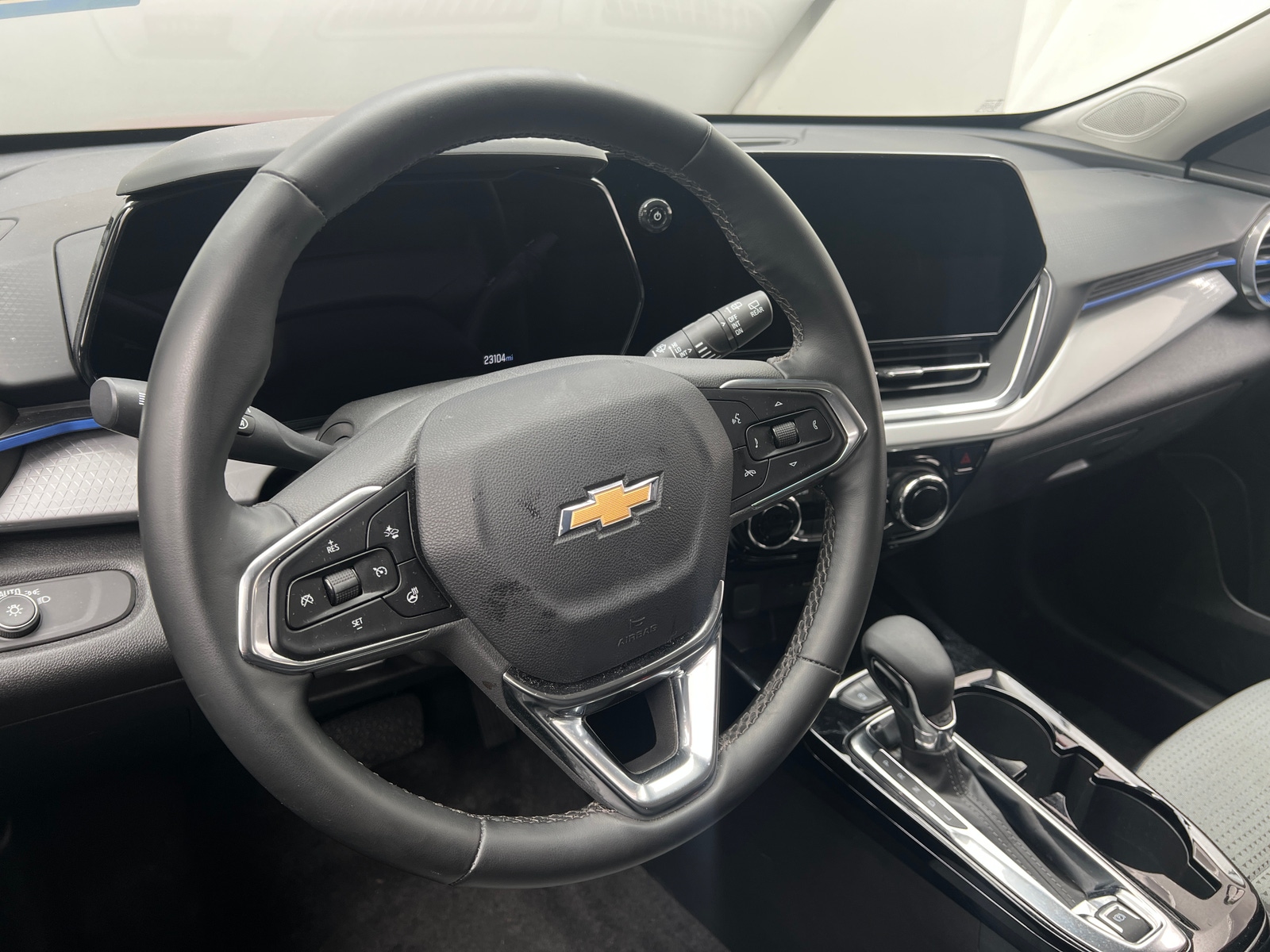 Thumbnail: 2025 Chevrolet Trax - 5