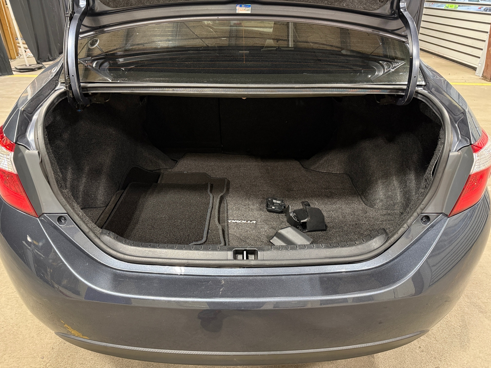 Thumbnail: 2016 Toyota Corolla - 7