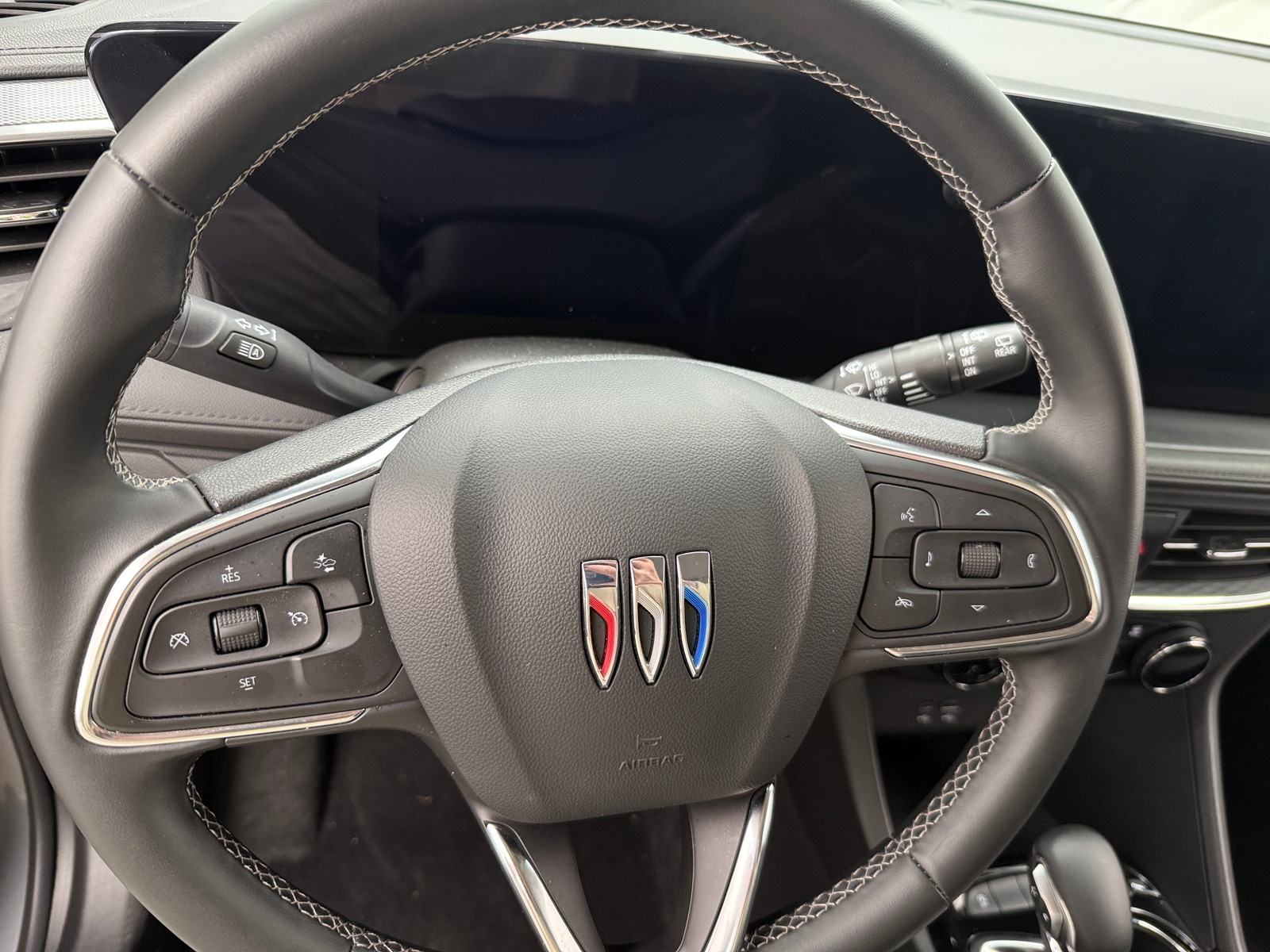 Thumbnail: 2025 Buick Encore GX - 5