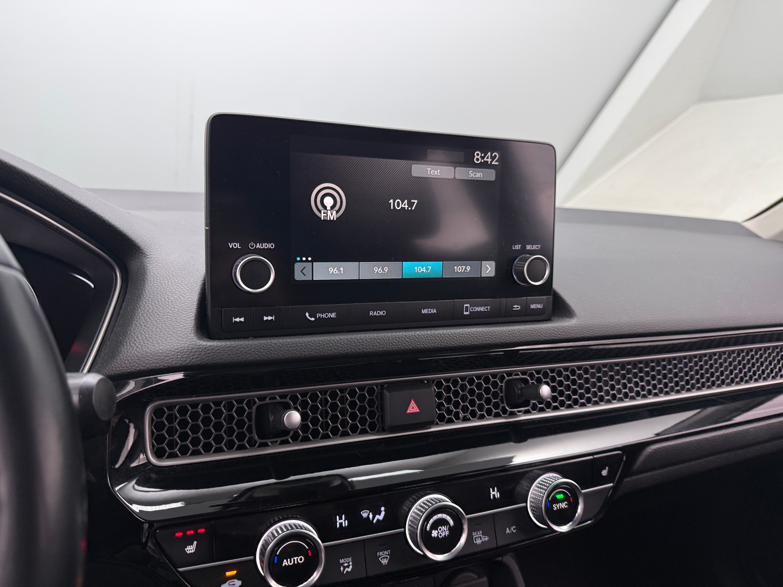 Thumbnail: 2022 Honda Civic - 3