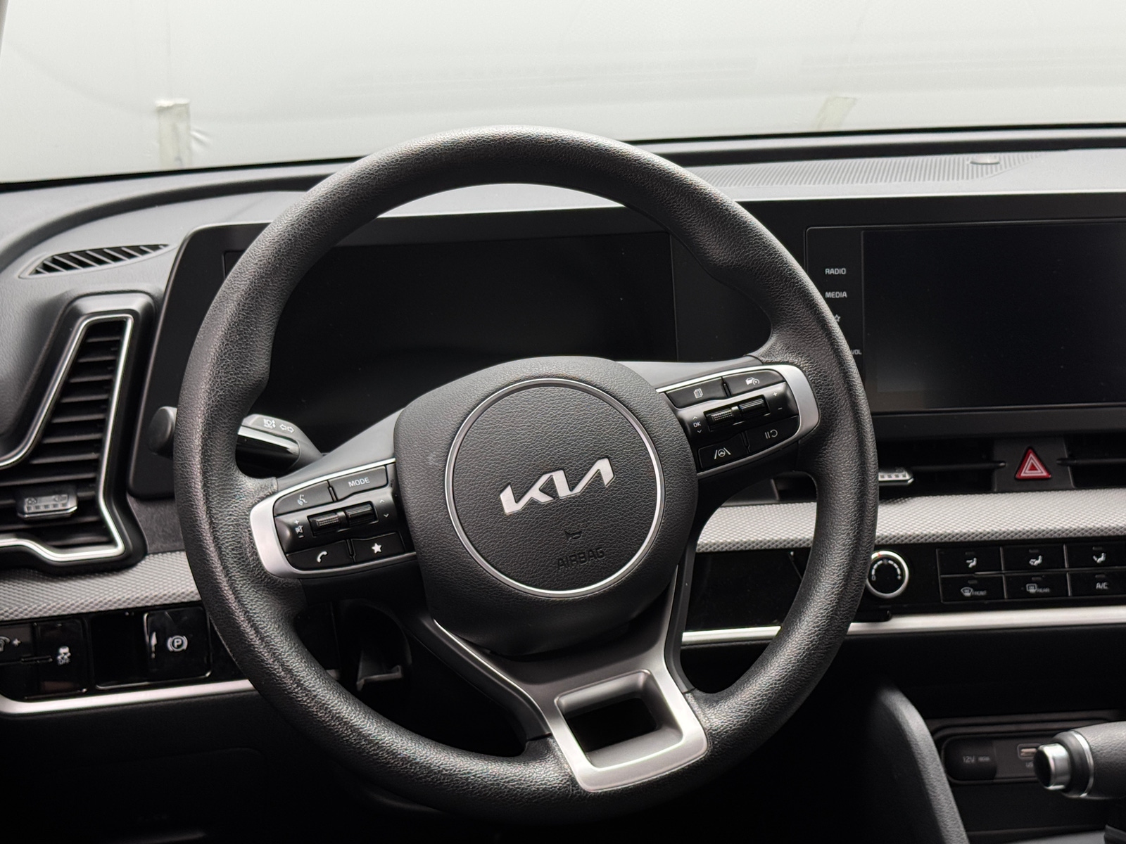 Thumbnail: 2025 Kia Sportage - 5