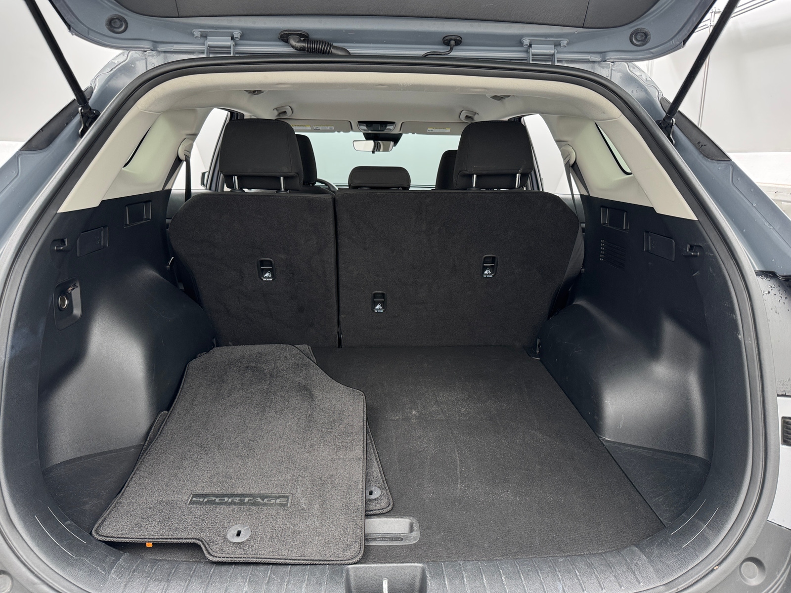 Thumbnail: 2025 Kia Sportage - 7