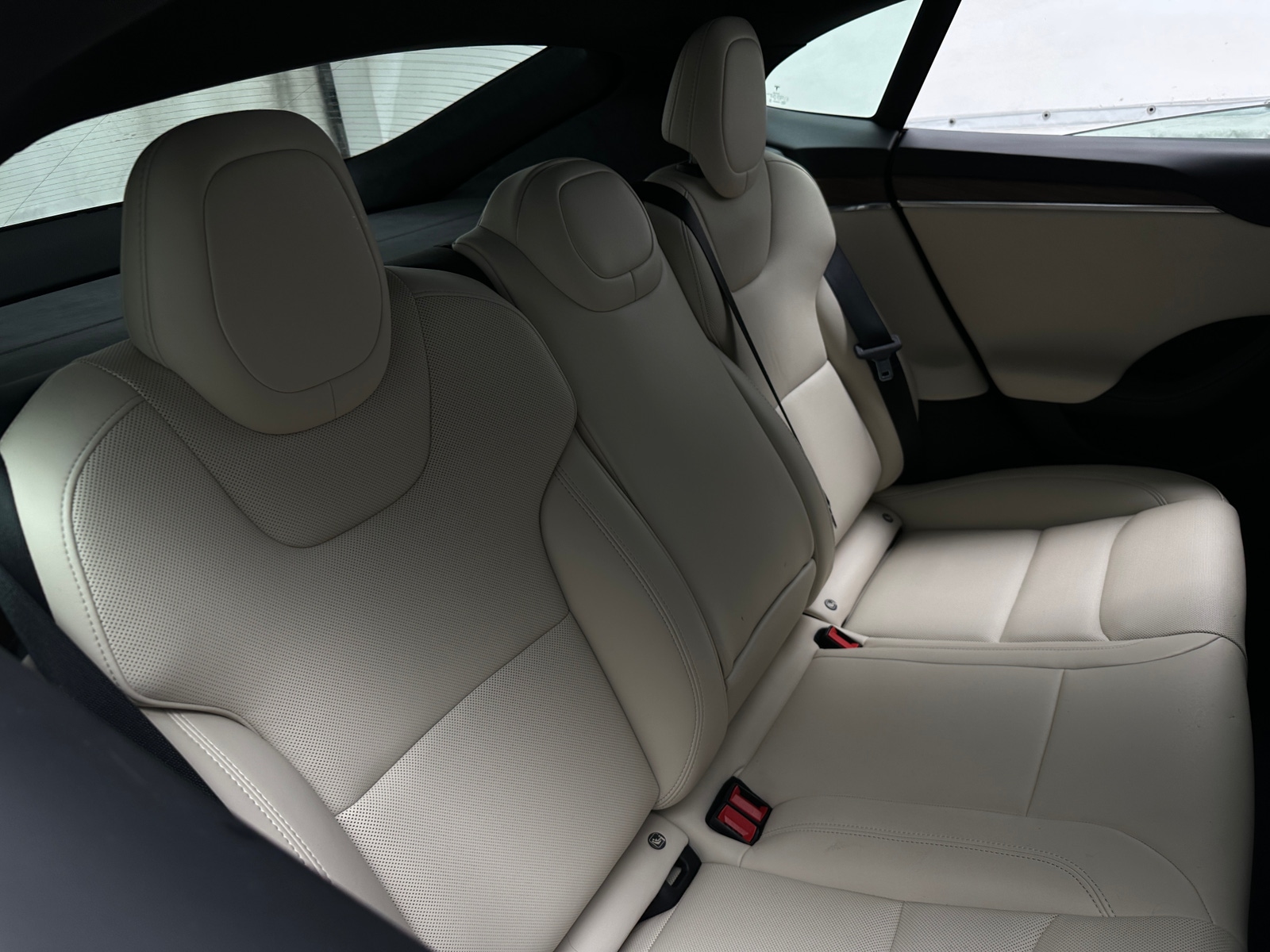 Thumbnail: 2023 Tesla Model S - 5