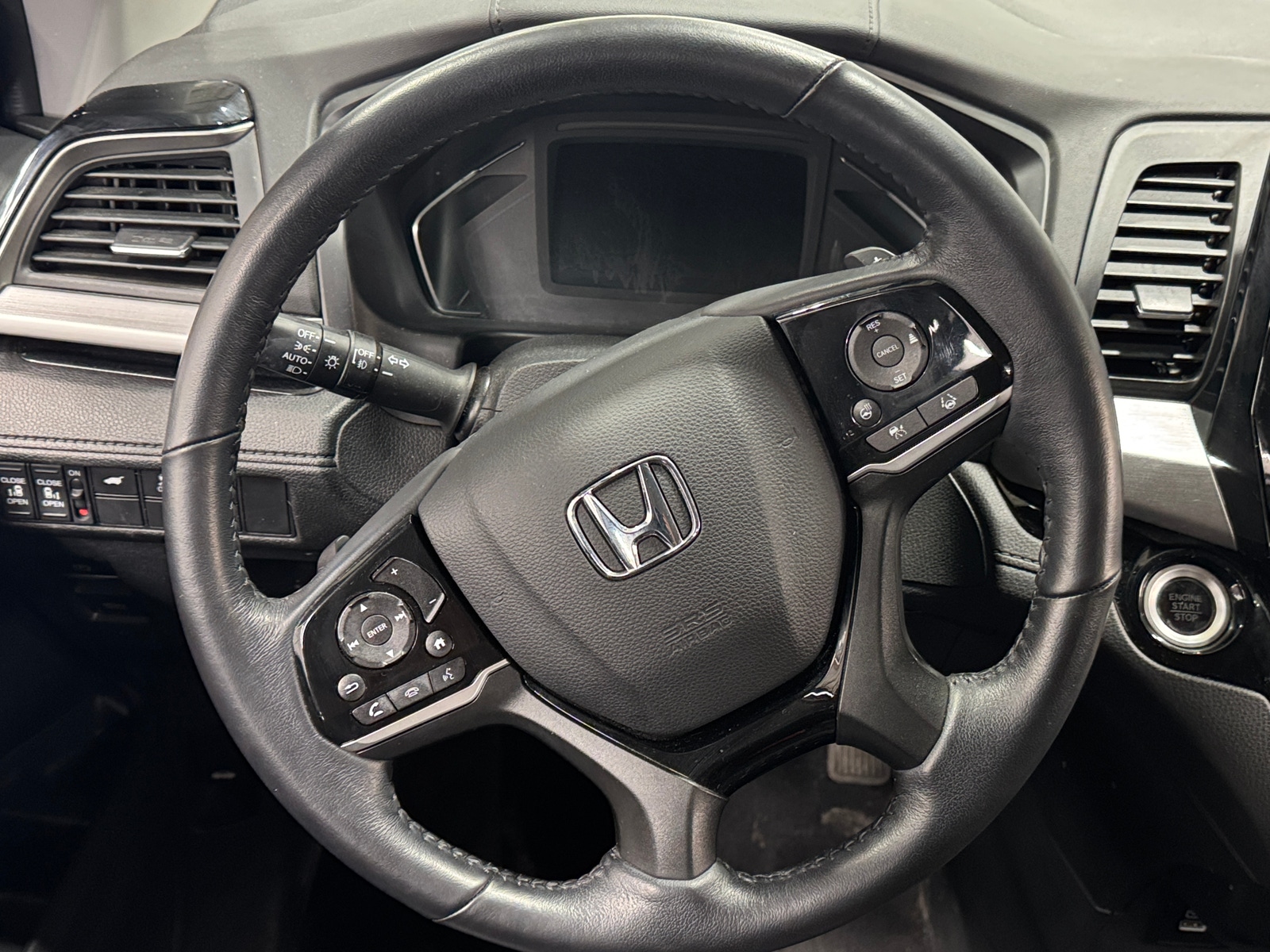 Thumbnail: 2023 Honda Odyssey - 4