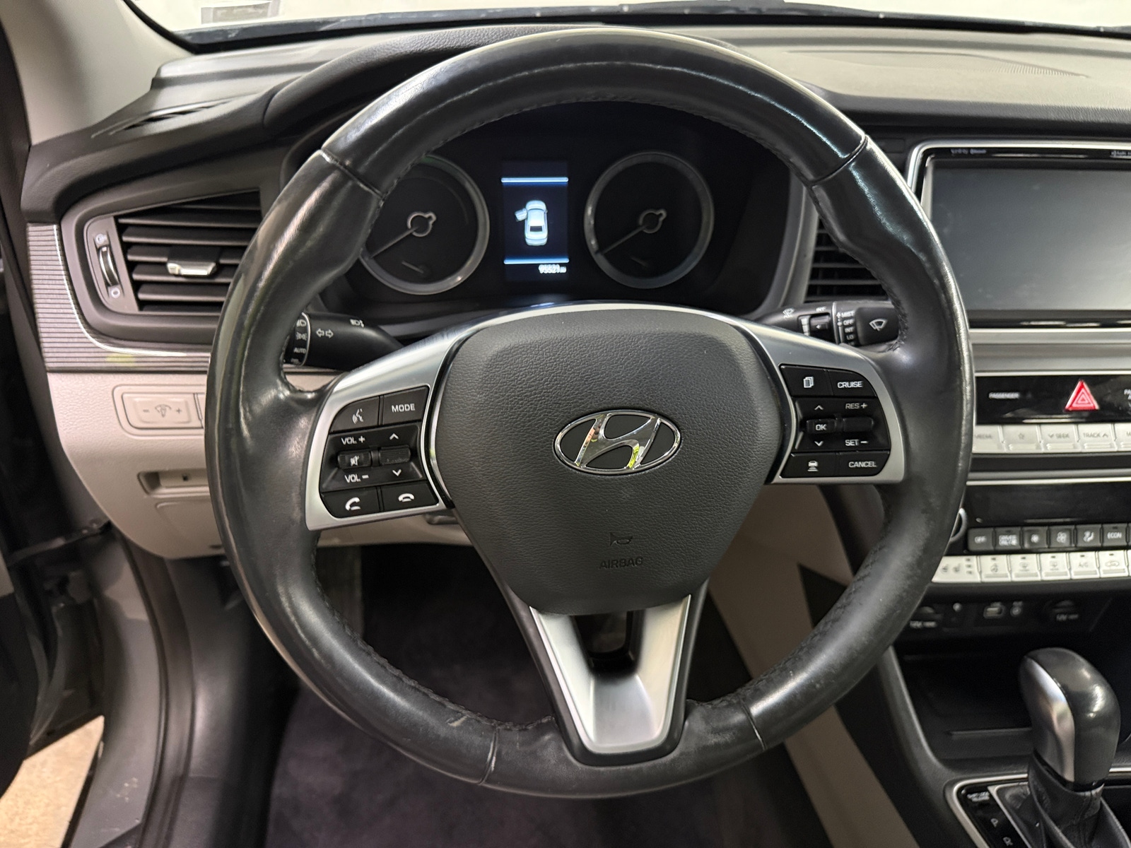 Thumbnail: 2019 Hyundai Sonata - 4
