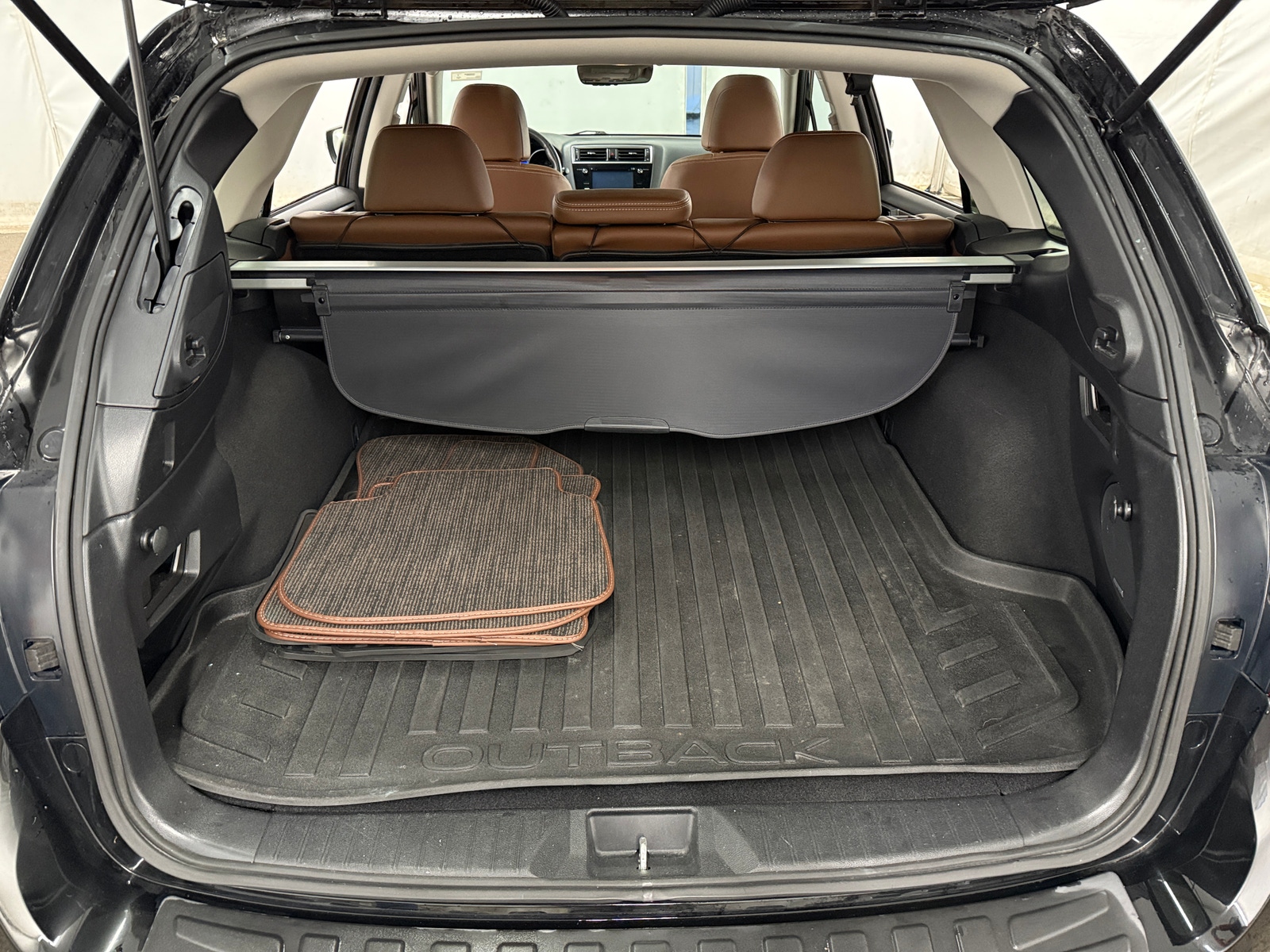 Thumbnail: 2017 Subaru Outback - 6