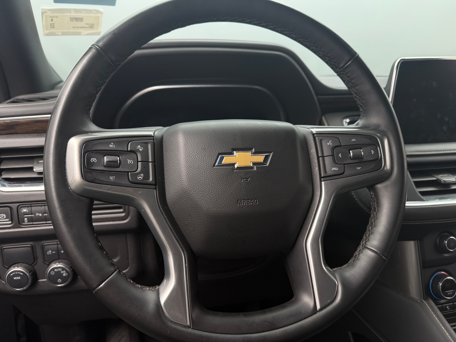 Thumbnail: 2024 Chevrolet Tahoe - 4