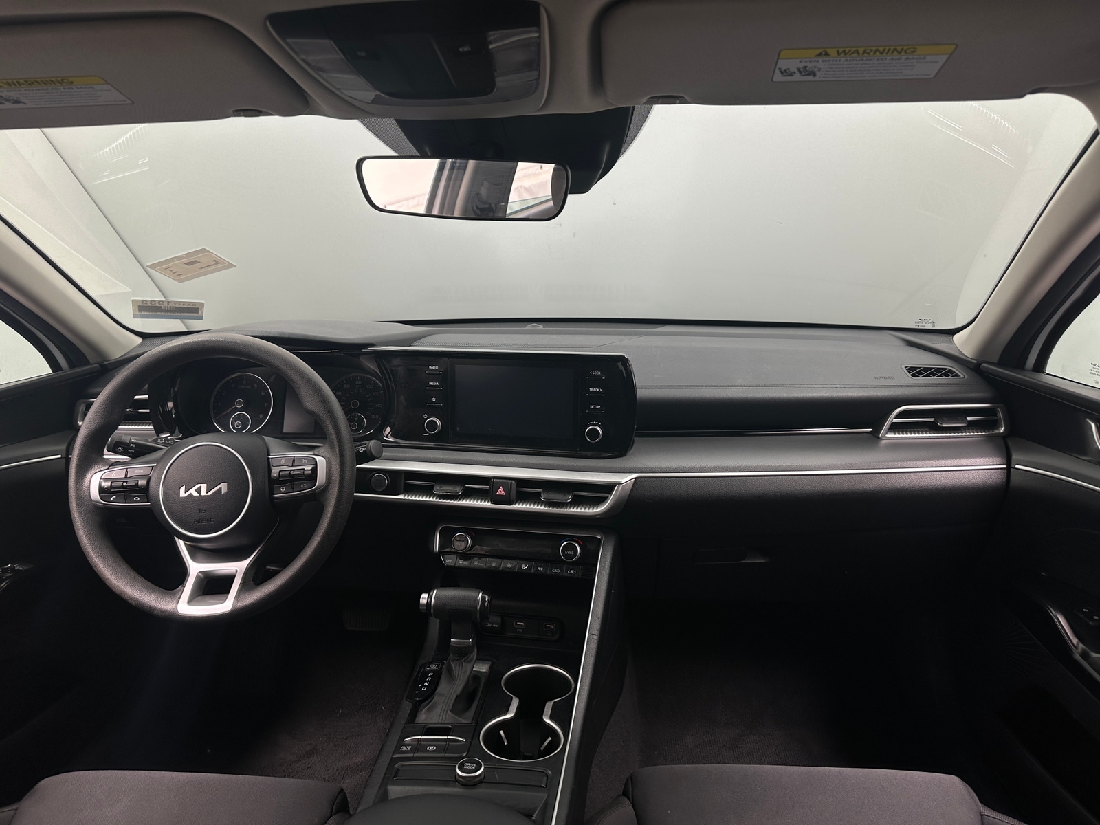 Thumbnail: 2023 Kia K5 - 3