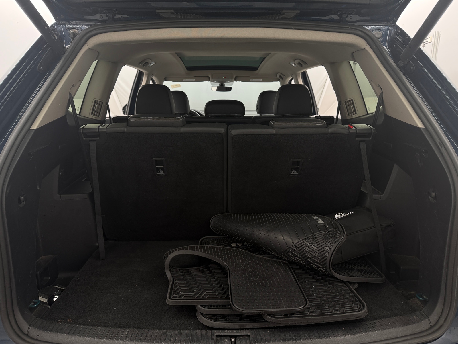 Thumbnail: 2023 Volkswagen Atlas - 6