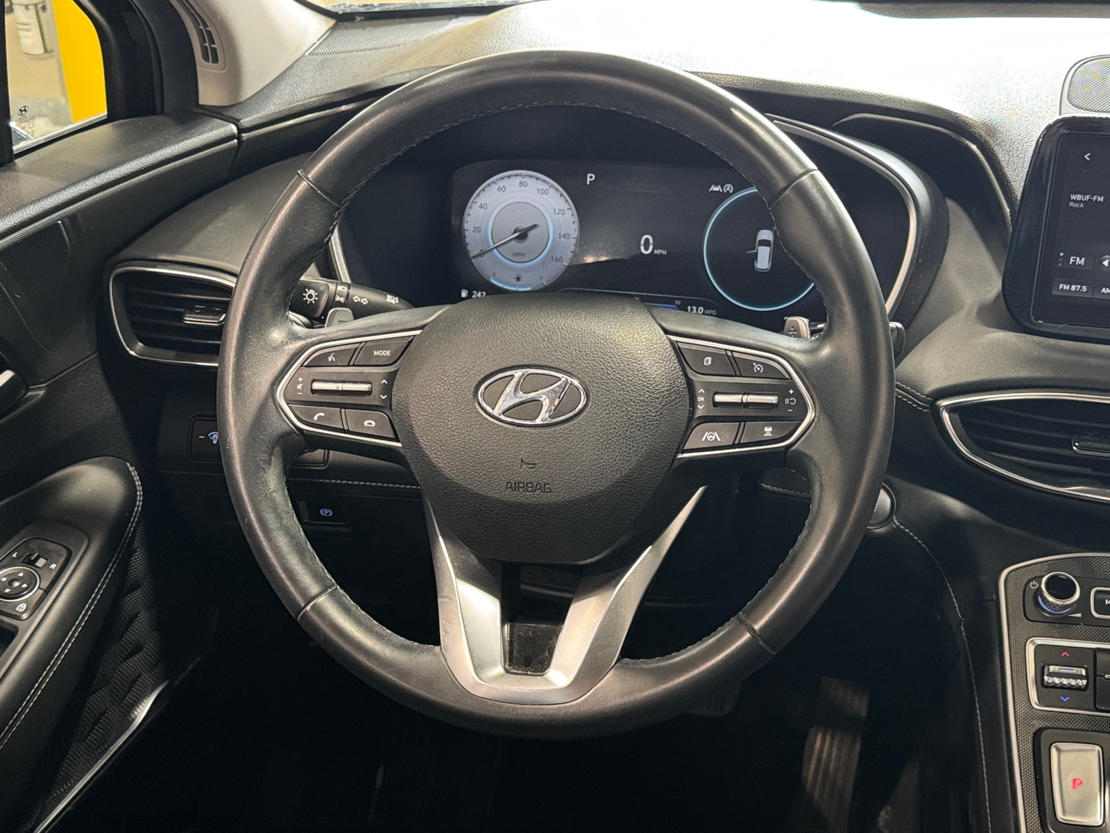 Thumbnail: 2022 Hyundai Santa Fe - 4