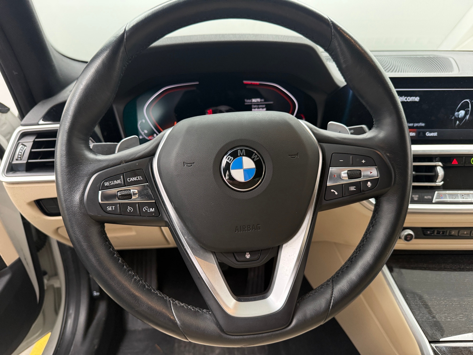 Thumbnail: 2020 BMW 3 Series - 4