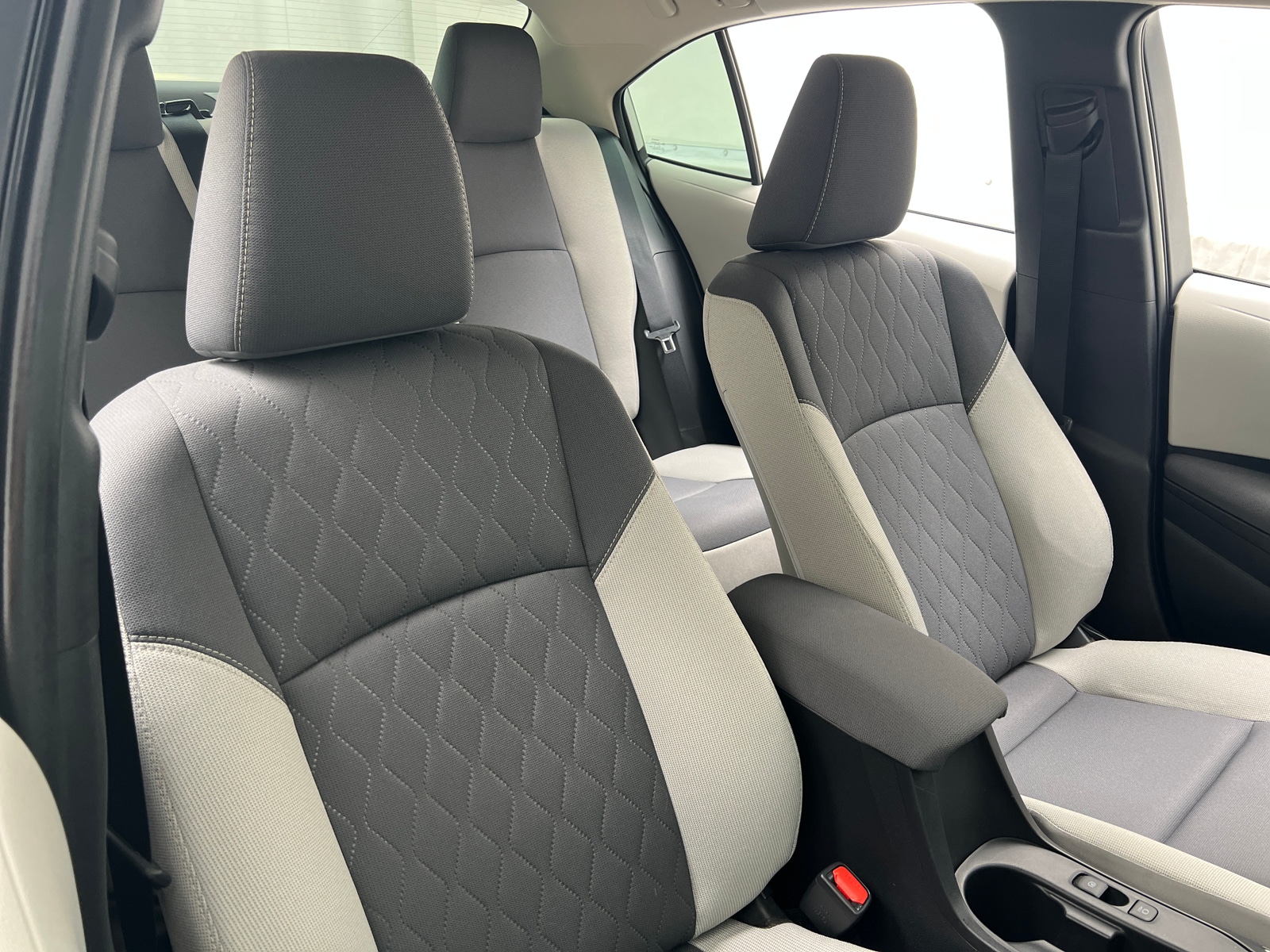 Thumbnail: 2025 Toyota Corolla - 2