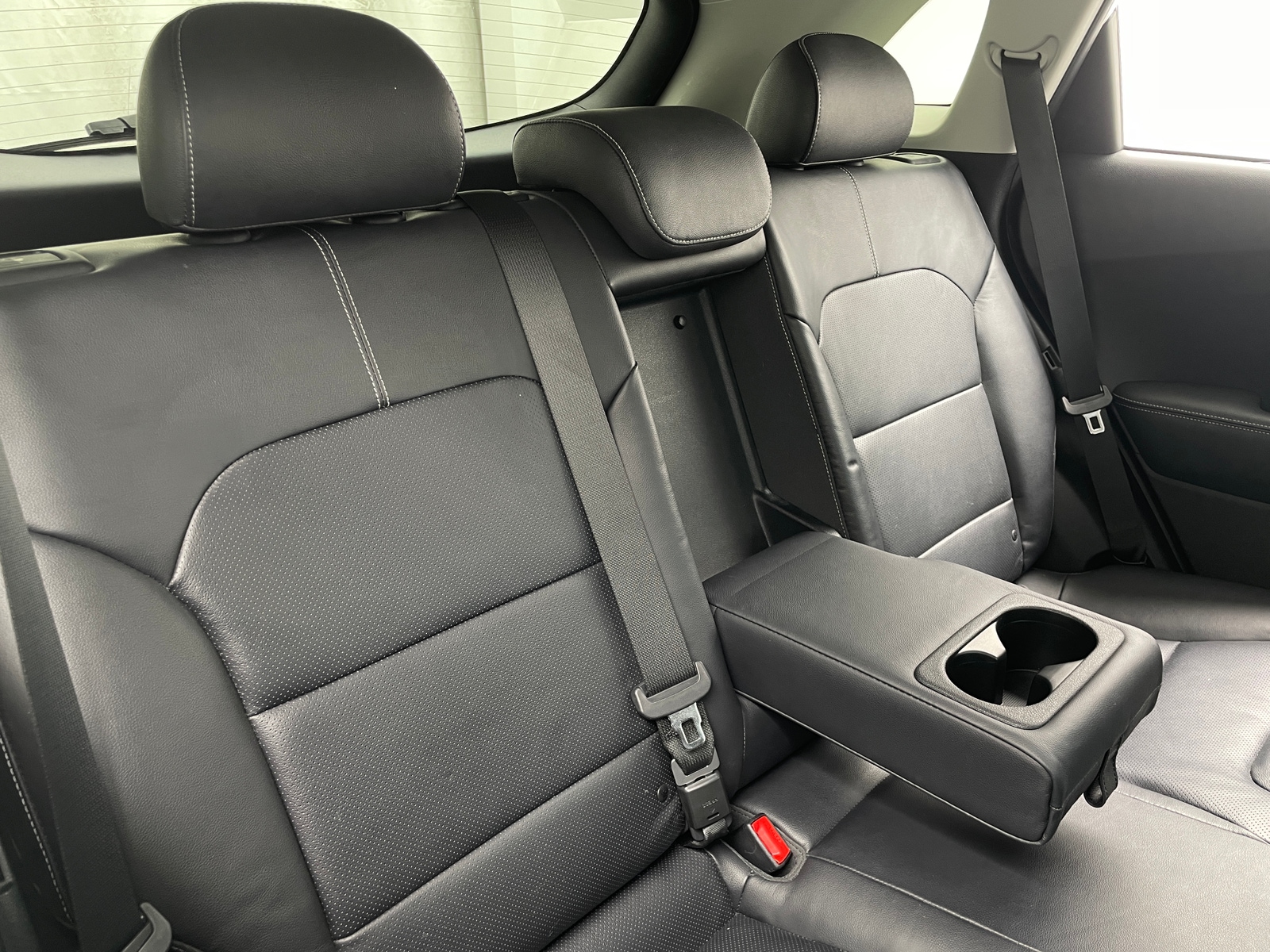 Thumbnail: 2017 Kia Niro - 5