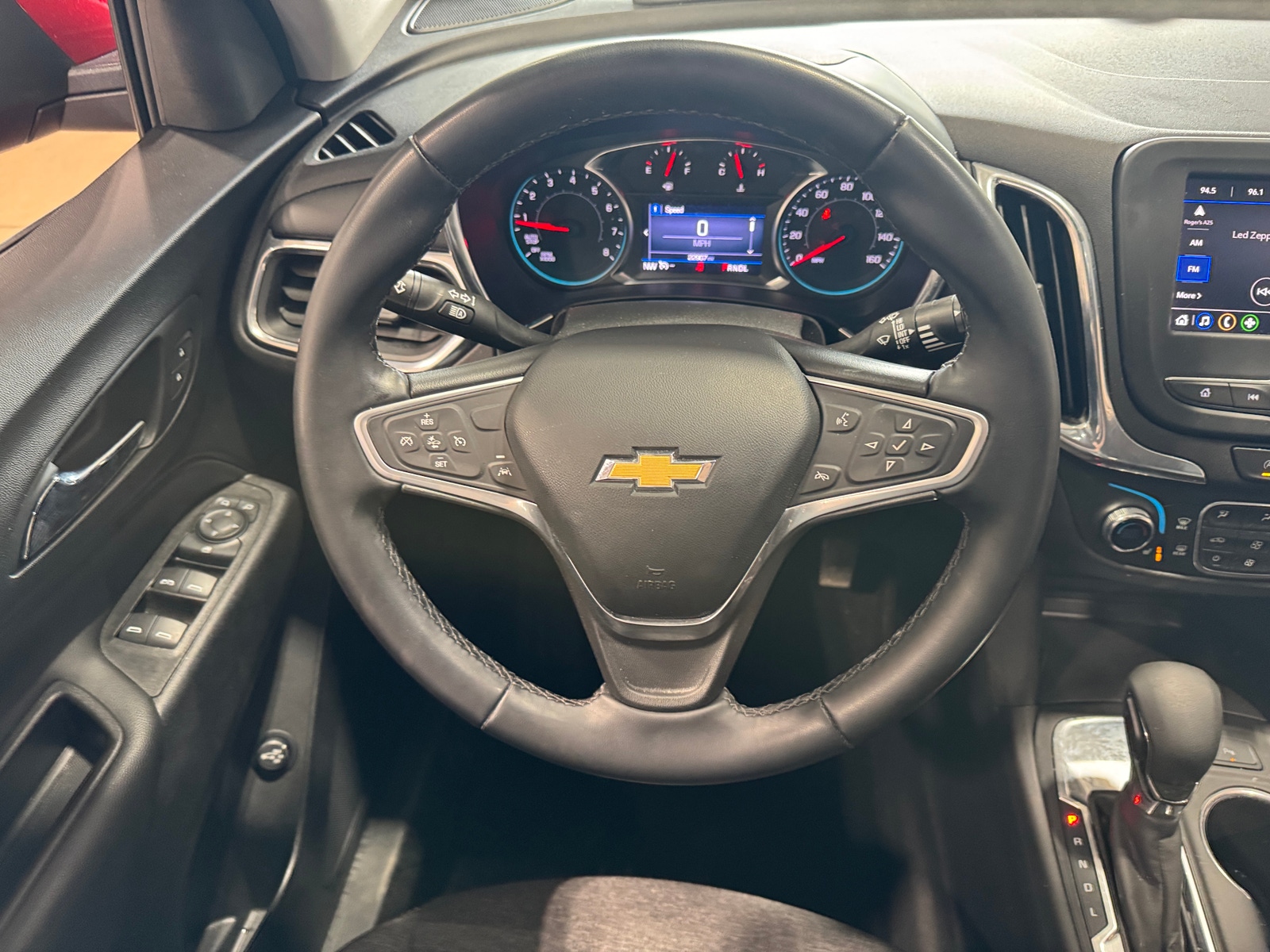 Thumbnail: 2023 Chevrolet Equinox - 5