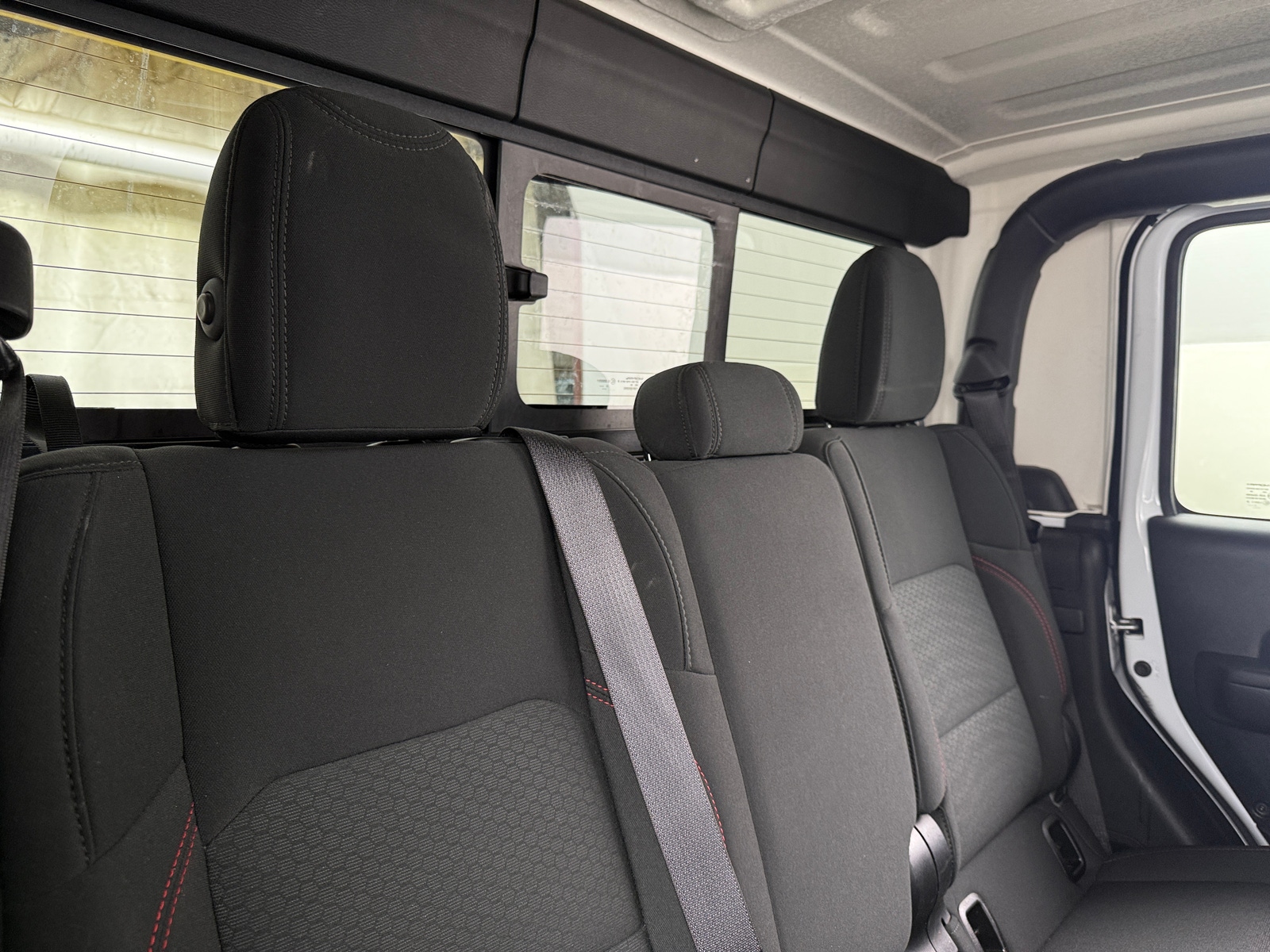 Thumbnail: 2021 Jeep Gladiator - 6