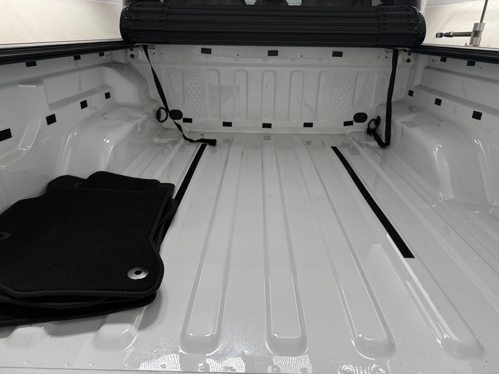 Thumbnail: 2021 Jeep Gladiator - 7