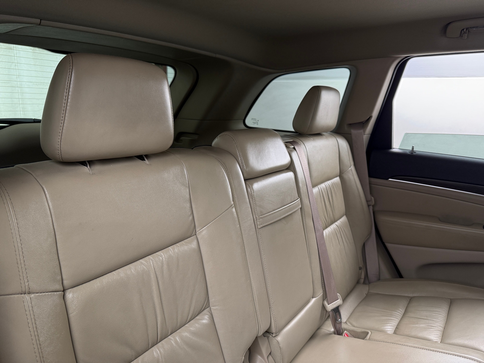 Thumbnail: 2015 Jeep Grand Cherokee - 5