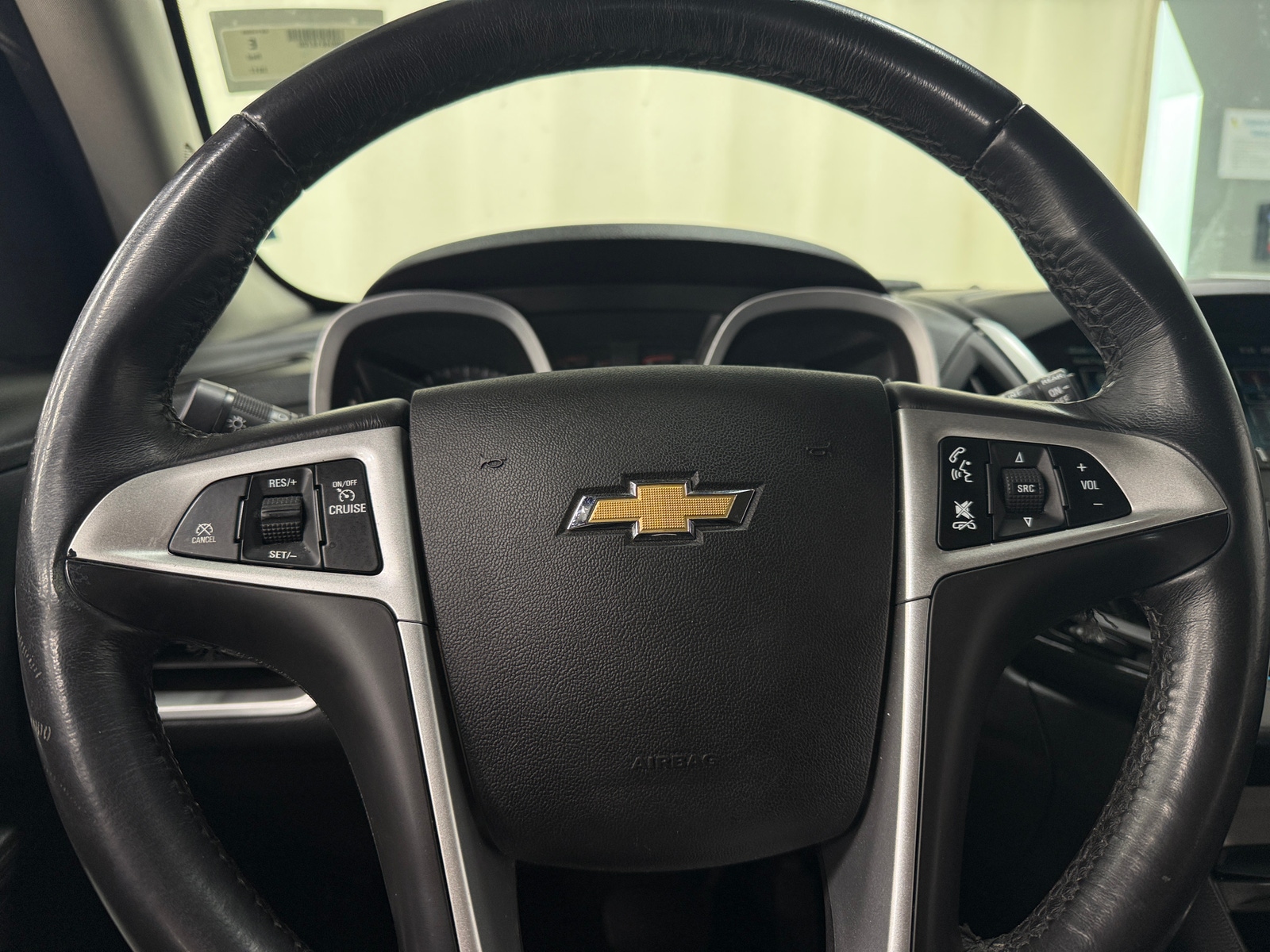 Thumbnail: 2017 Chevrolet Equinox - 4